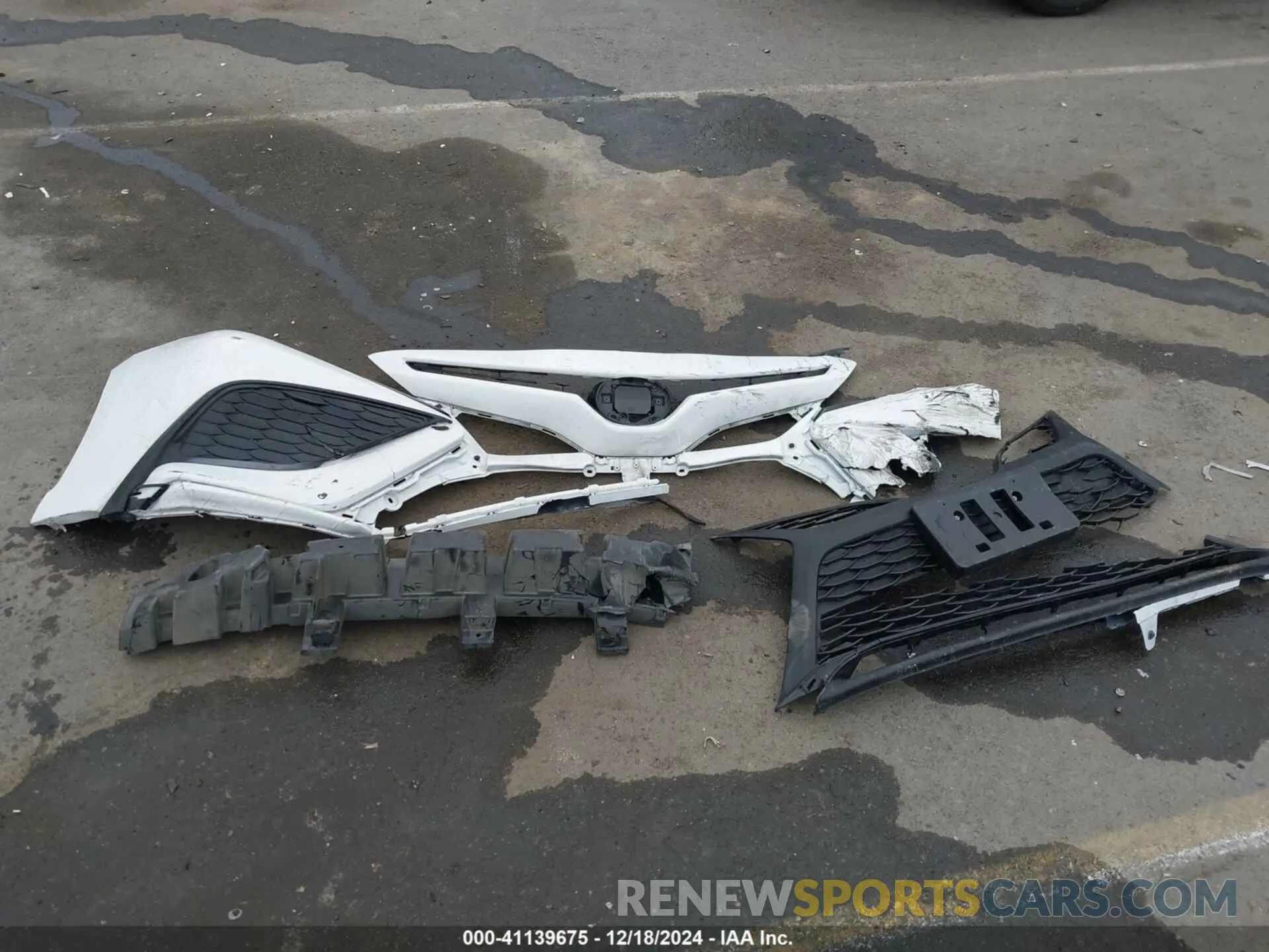 11 fotografías del automóvil dañado 4T1G11AK0RU239261 TOYOTA CAMRY 2024