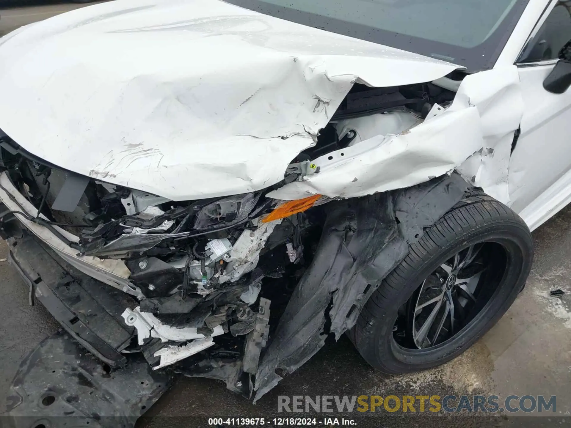 18 fotografías del automóvil dañado 4T1G11AK0RU239261 TOYOTA CAMRY 2024