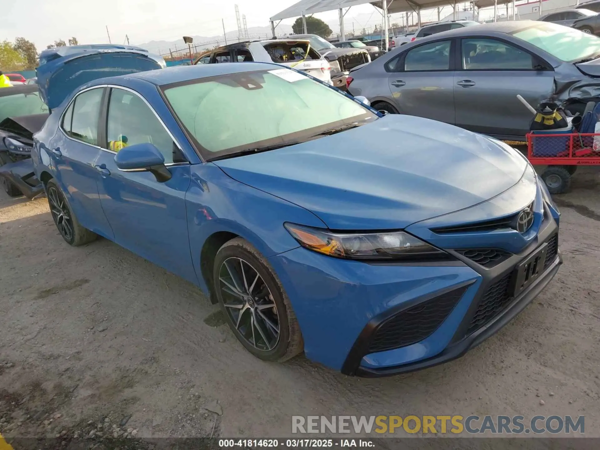 1 fotografías del automóvil dañado 4T1G11AK0RU246369 TOYOTA CAMRY 2024