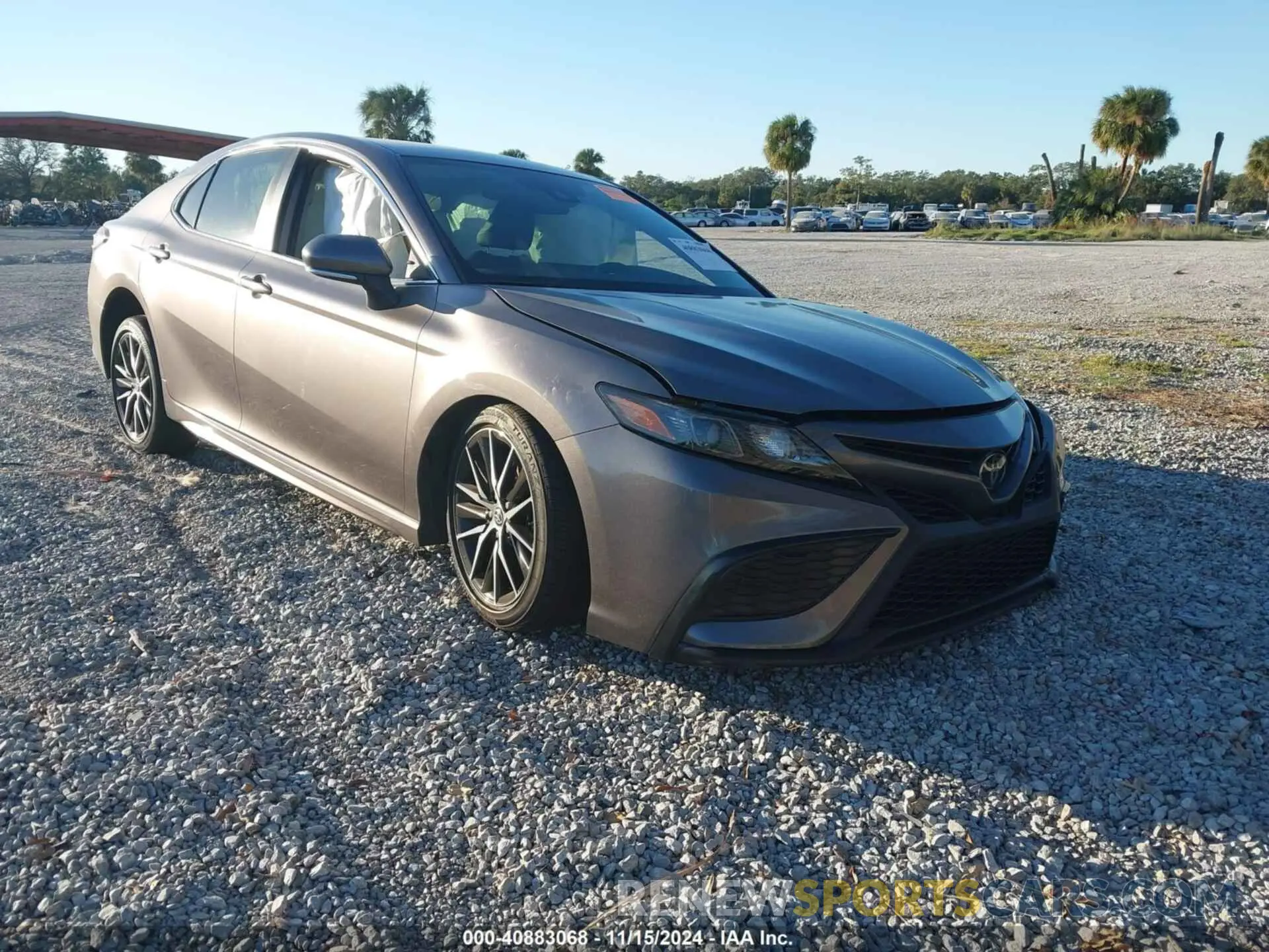 1 fotografías del automóvil dañado 4T1G11AK0RU247246 TOYOTA CAMRY 2024