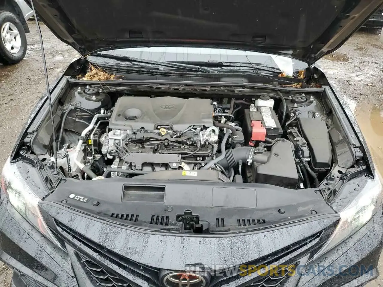 11 fotografías del automóvil dañado 4T1G11AK0RU850018 TOYOTA CAMRY 2024