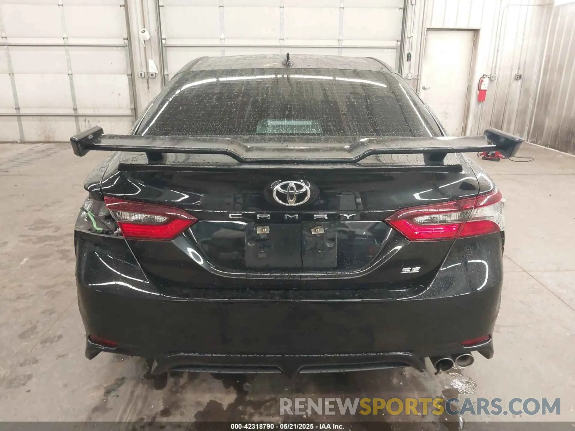 17 fotografías del automóvil dañado 4T1G11AK0RU852478 TOYOTA CAMRY 2024