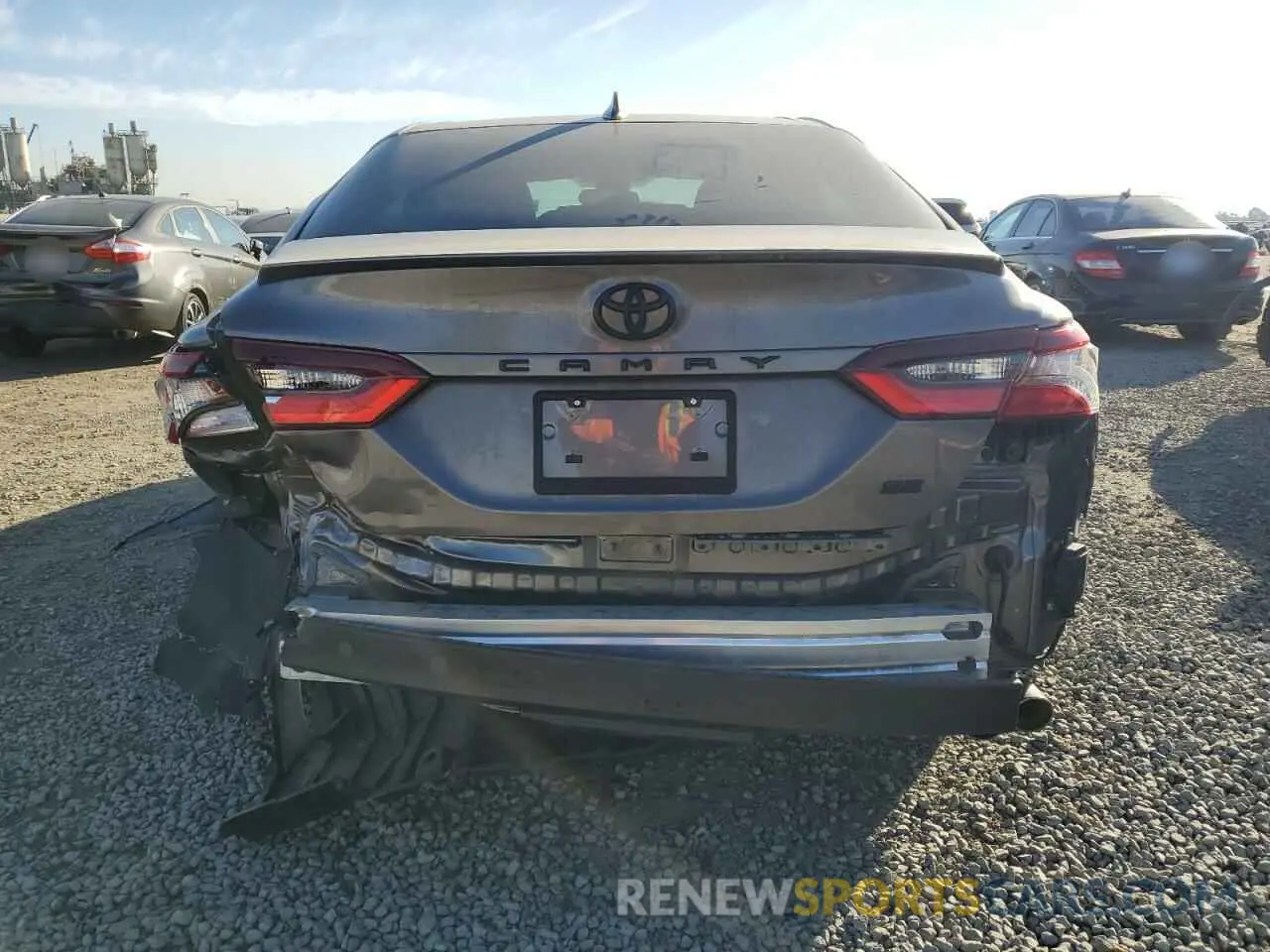 6 fotografías del automóvil dañado 4T1G11AK0RU857549 TOYOTA CAMRY 2024