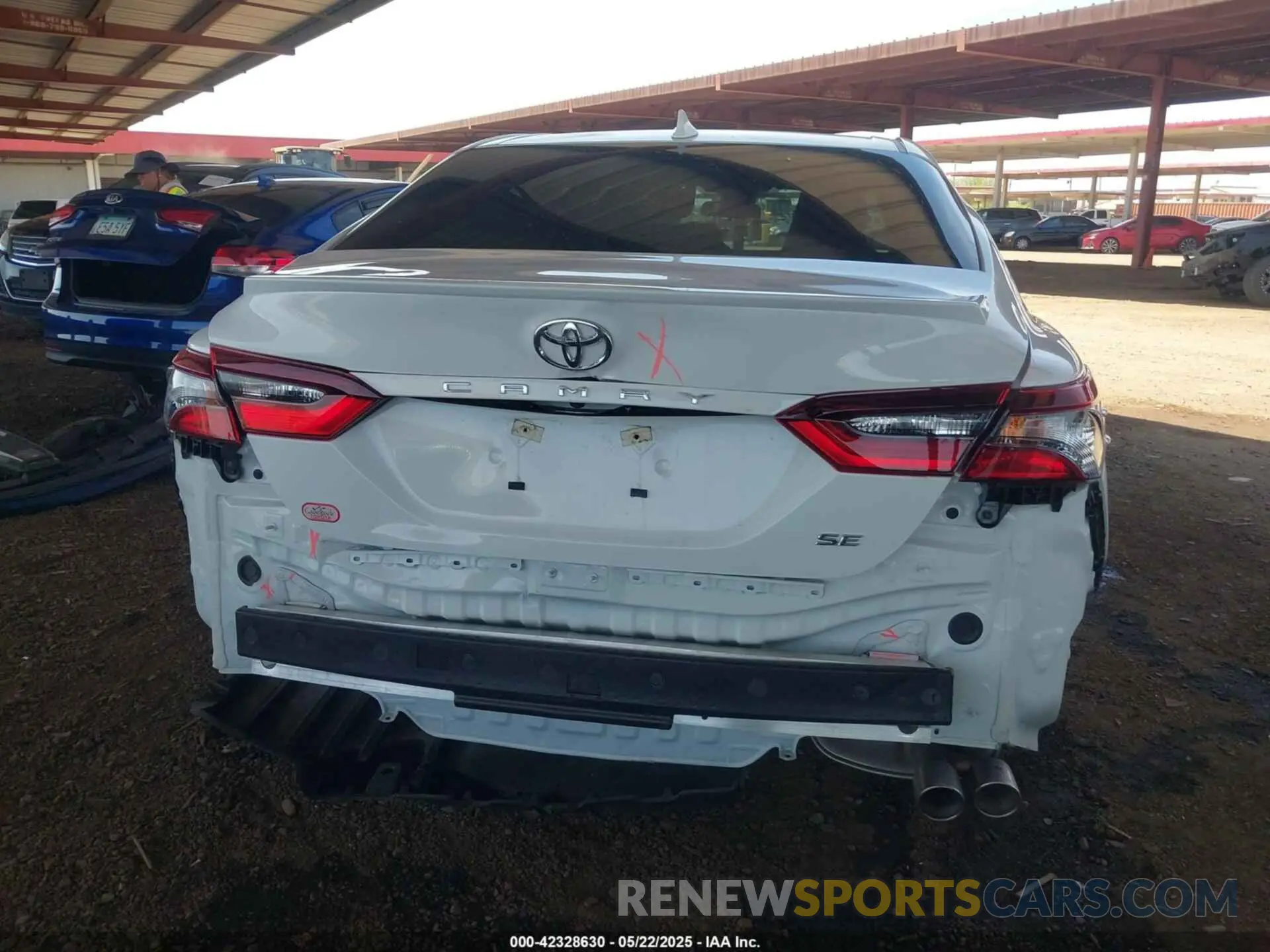 17 fotografías del automóvil dañado 4T1G11AK0RU861603 TOYOTA CAMRY 2024