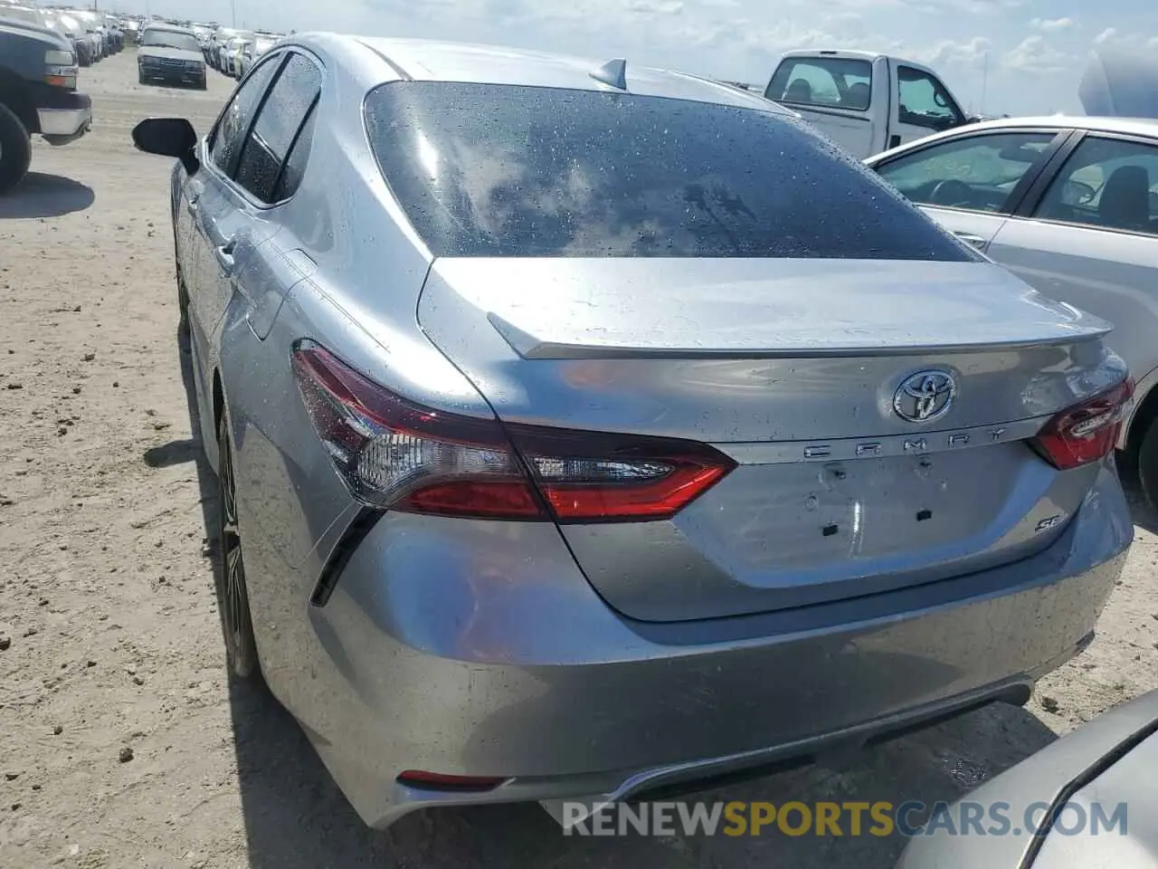 6 fotografías del automóvil dañado 4T1G11AK0RU880894 TOYOTA CAMRY 2024
