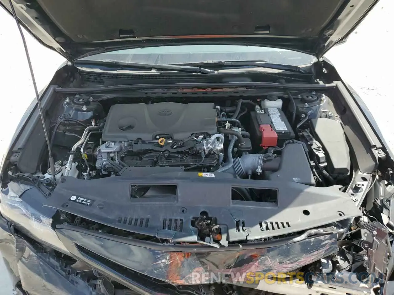 12 fotografías del automóvil dañado 4T1G11AK0RU886288 TOYOTA CAMRY 2024