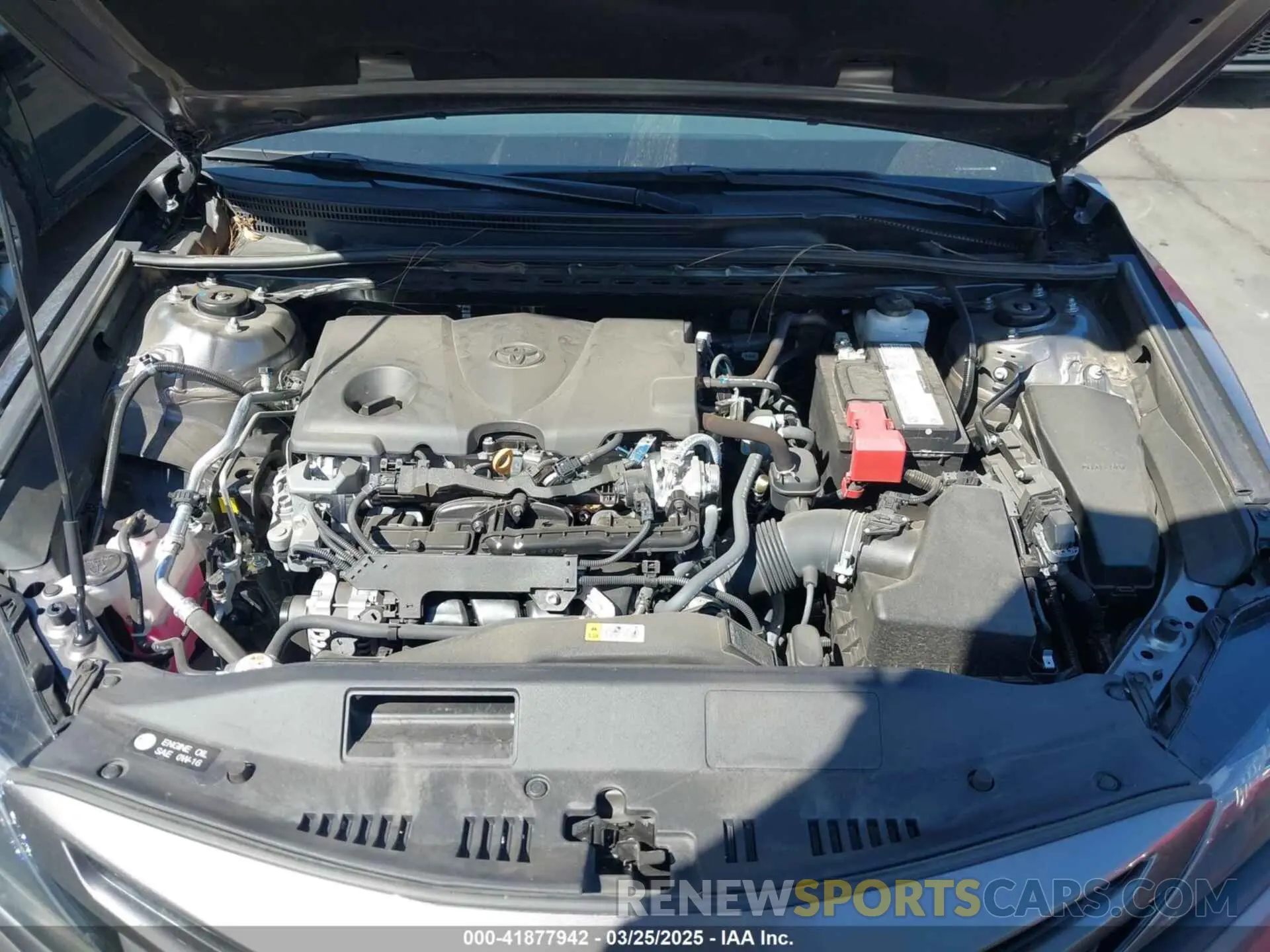 10 fotografías del automóvil dañado 4T1G11AK0RU917443 TOYOTA CAMRY 2024