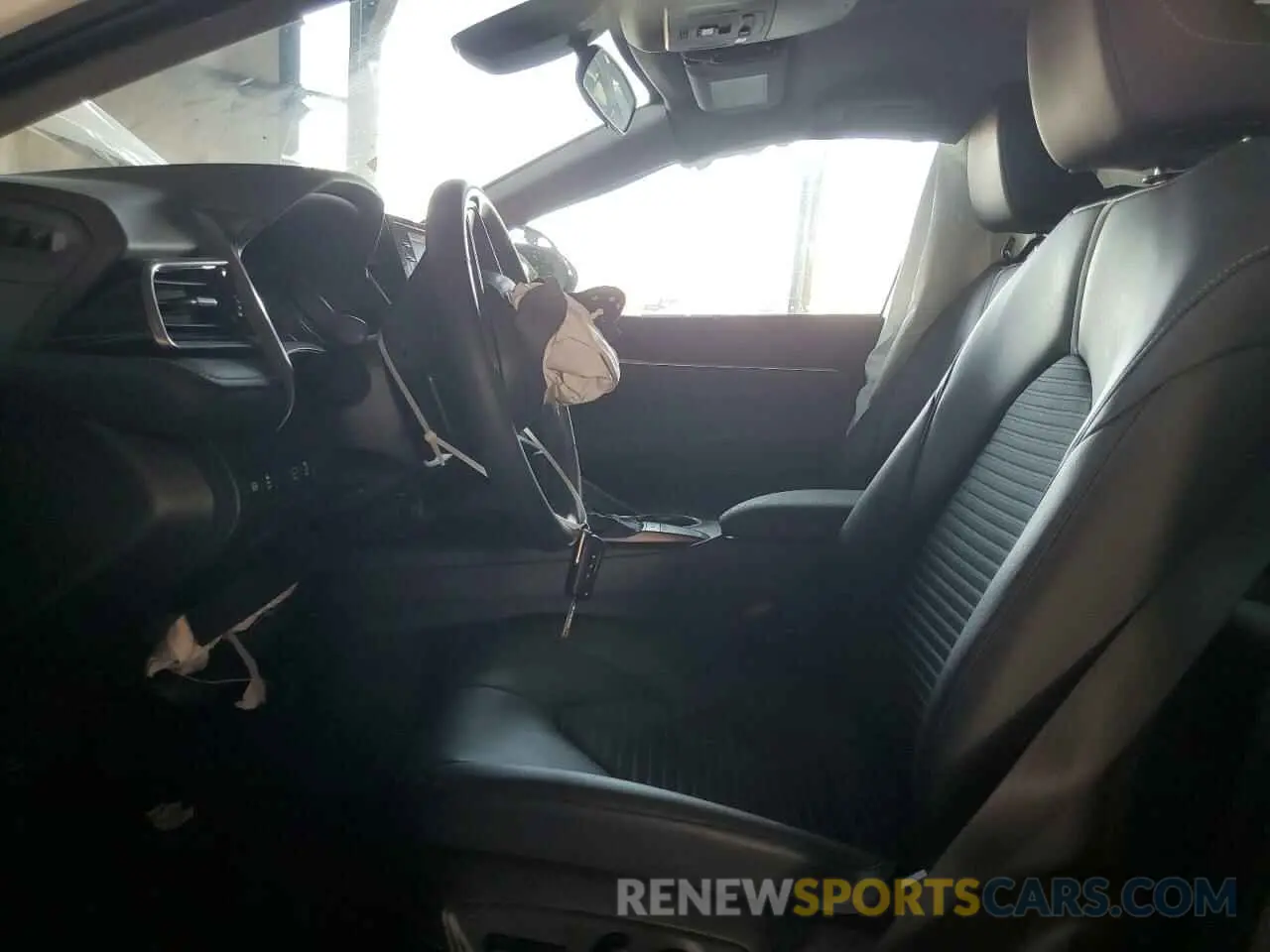 7 fotografías del automóvil dañado 4T1G11AK1RU191284 TOYOTA CAMRY 2024