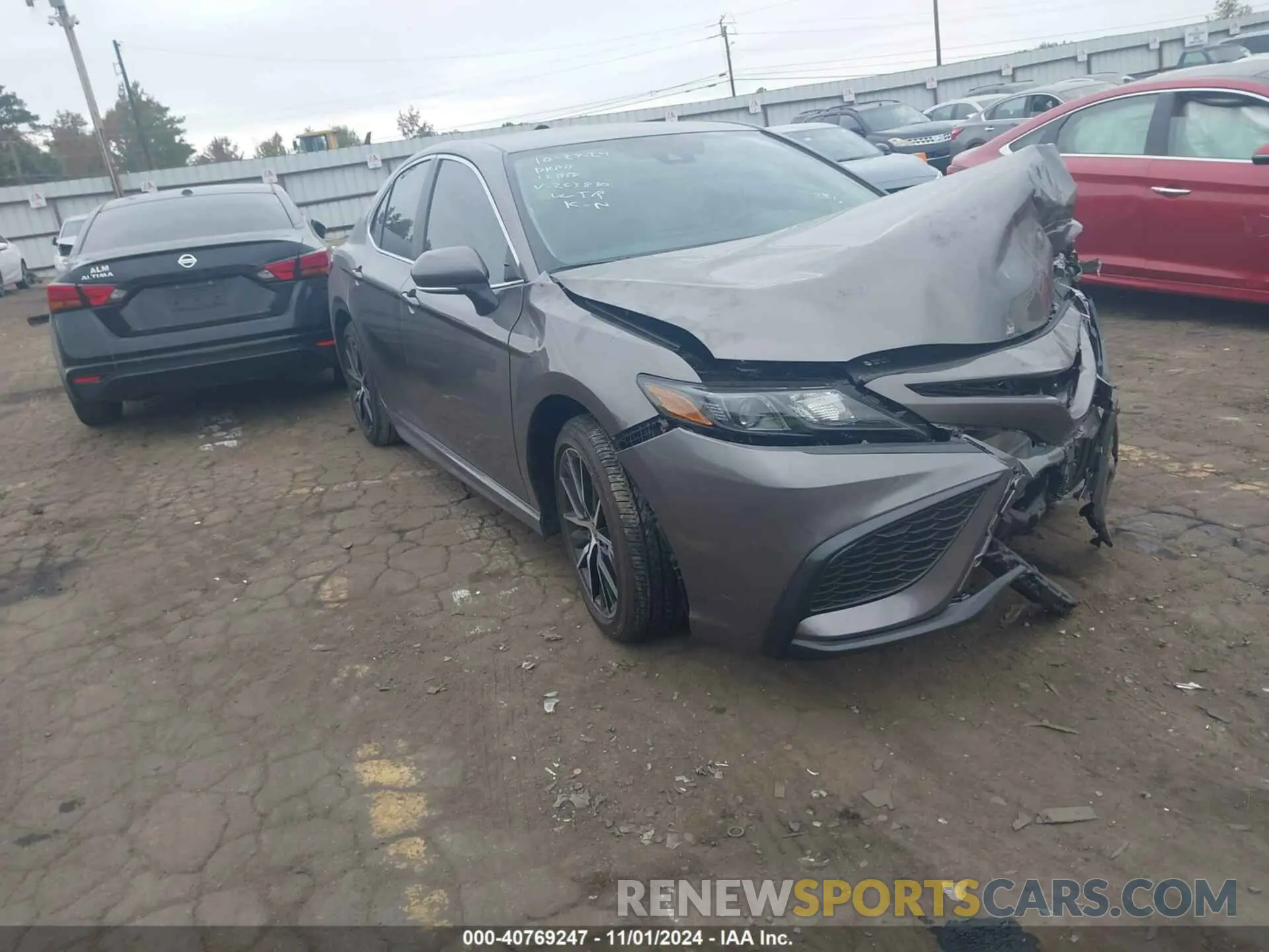 1 fotografías del automóvil dañado 4T1G11AK1RU263830 TOYOTA CAMRY 2024