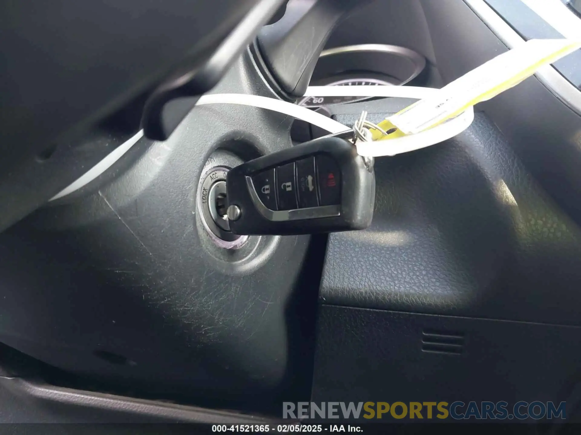 11 fotografías del automóvil dañado 4T1G11AK1RU853705 TOYOTA CAMRY 2024