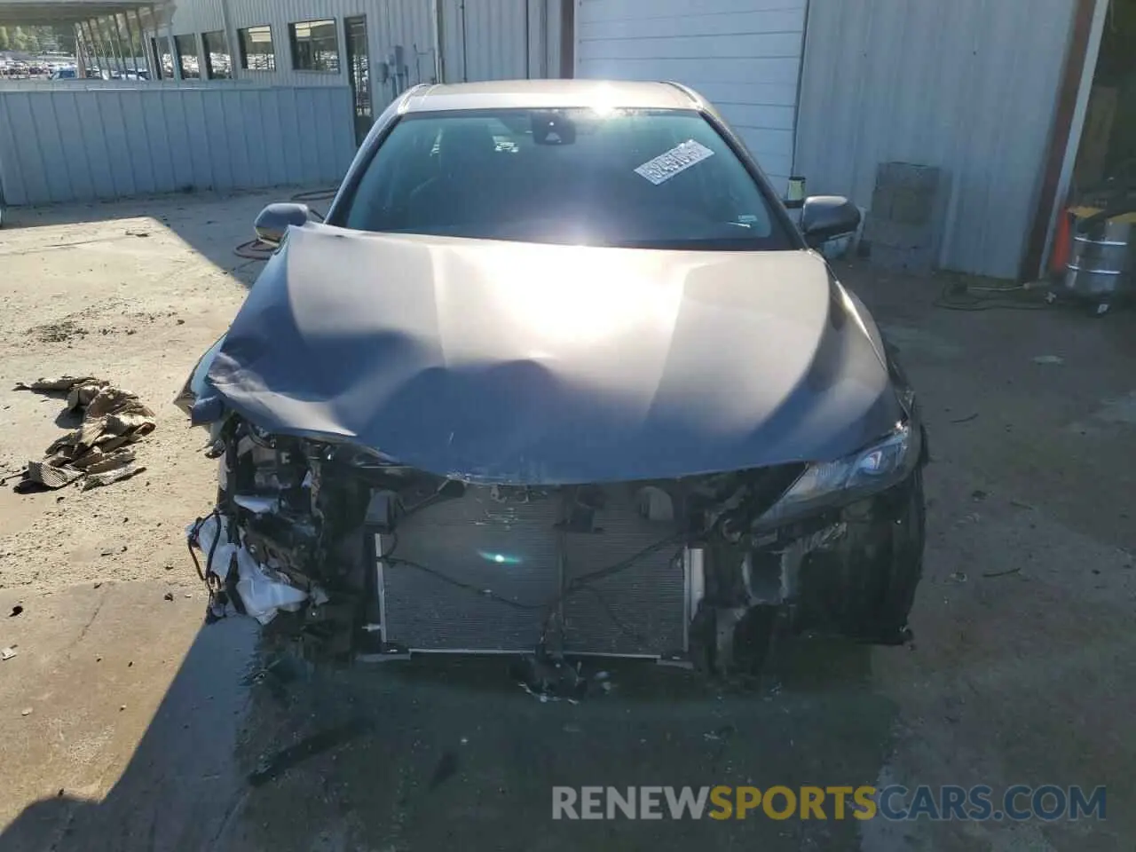 5 fotografías del automóvil dañado 4T1G11AK1RU862498 TOYOTA CAMRY 2024