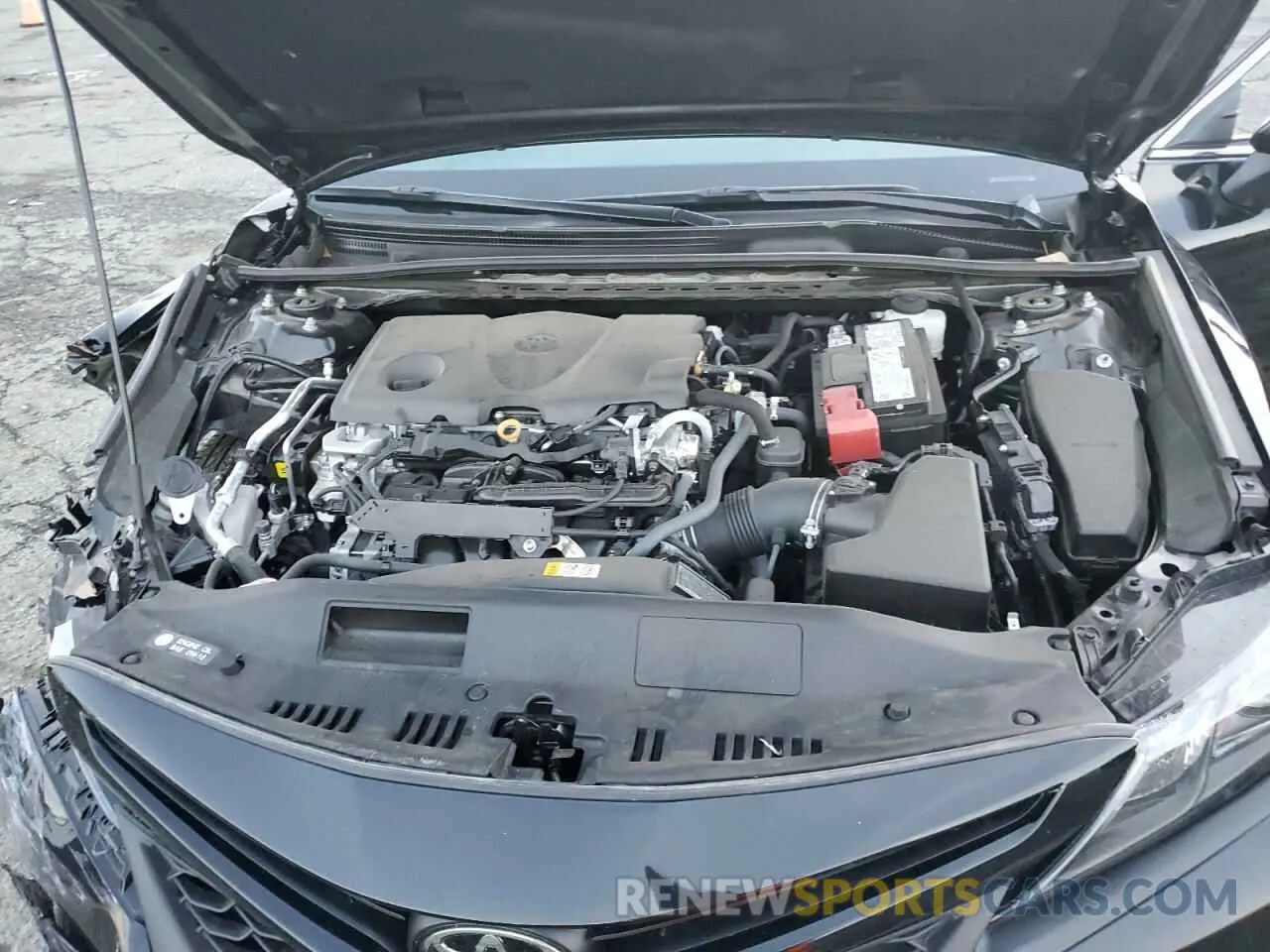 11 fotografías del automóvil dañado 4T1G11AK2RU195425 TOYOTA CAMRY 2024