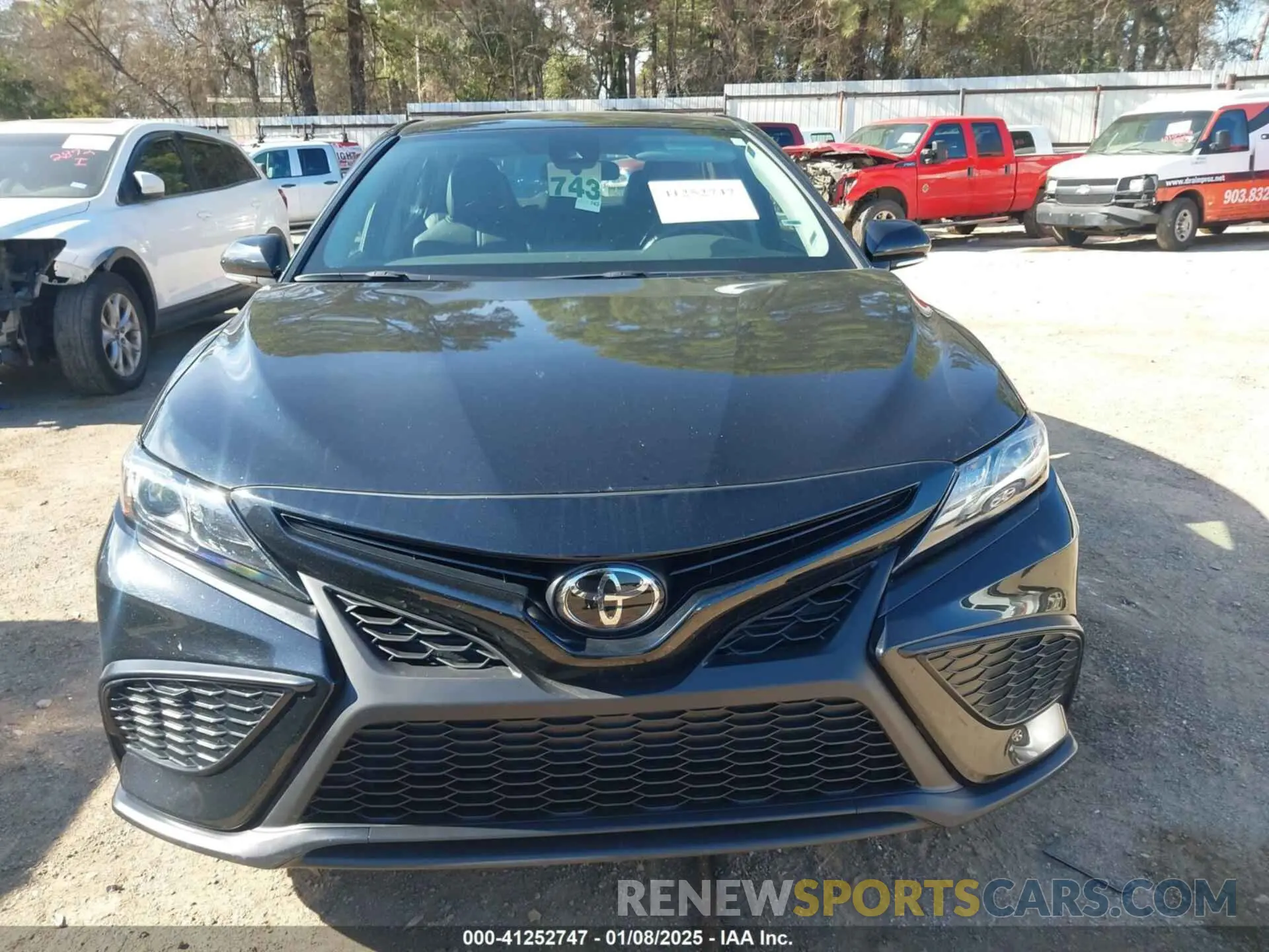 6 fotografías del automóvil dañado 4T1G11AK2RU215382 TOYOTA CAMRY 2024