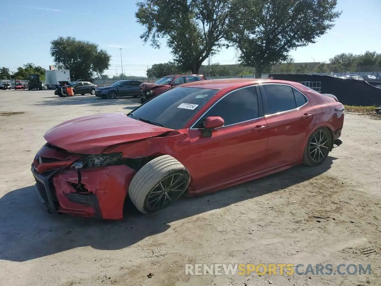1 fotografías del automóvil dañado 4T1G11AK2RU256577 TOYOTA CAMRY 2024