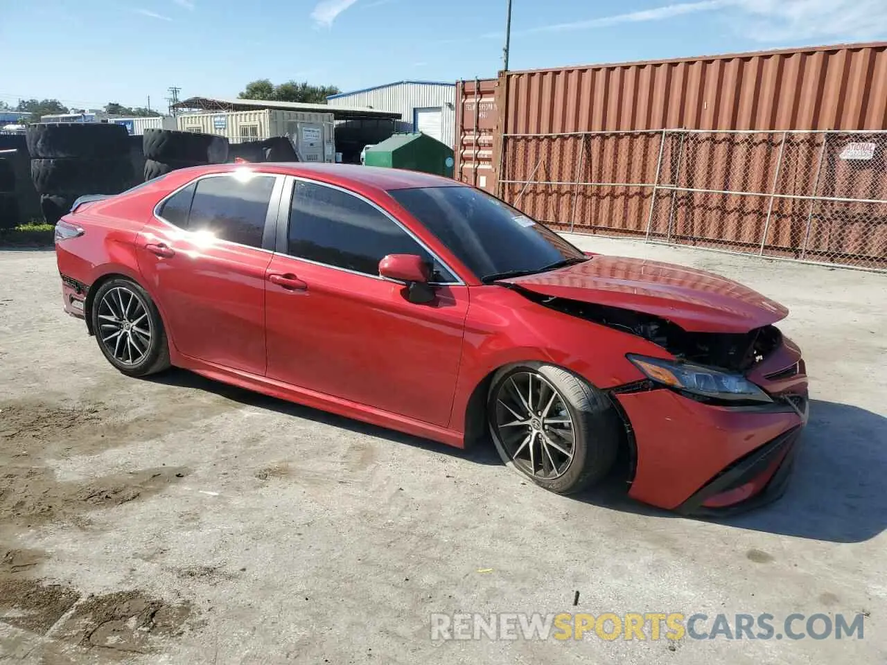4 fotografías del automóvil dañado 4T1G11AK2RU256577 TOYOTA CAMRY 2024