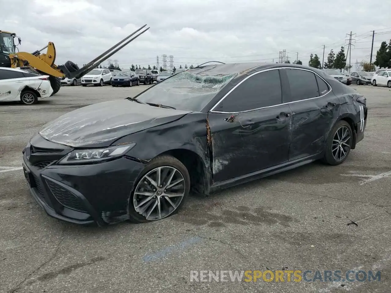 1 fotografías del automóvil dañado 4T1G11AK2RU257812 TOYOTA CAMRY 2024