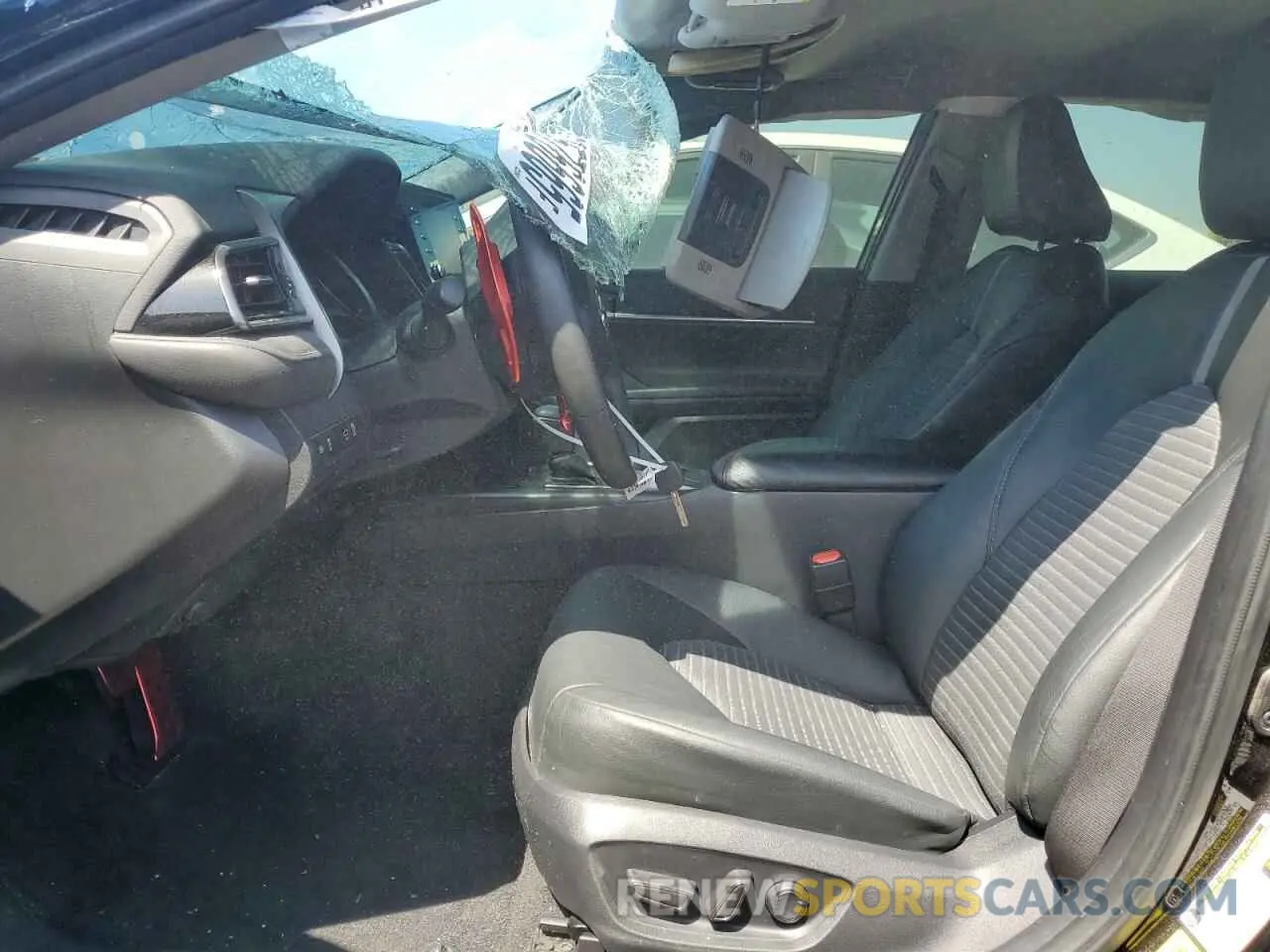 7 fotografías del automóvil dañado 4T1G11AK2RU257812 TOYOTA CAMRY 2024