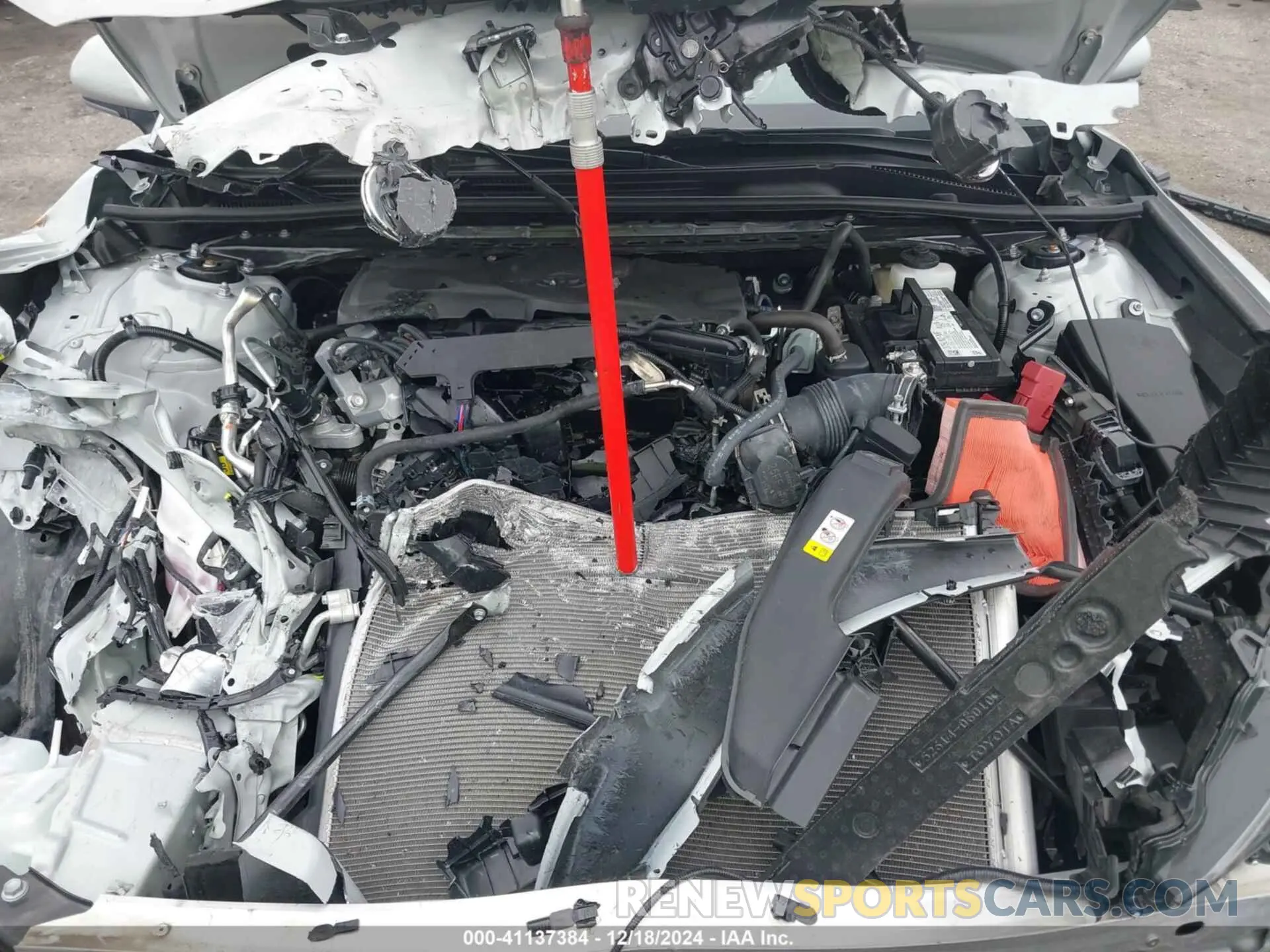 10 fotografías del automóvil dañado 4T1G11AK2RU265344 TOYOTA CAMRY 2024