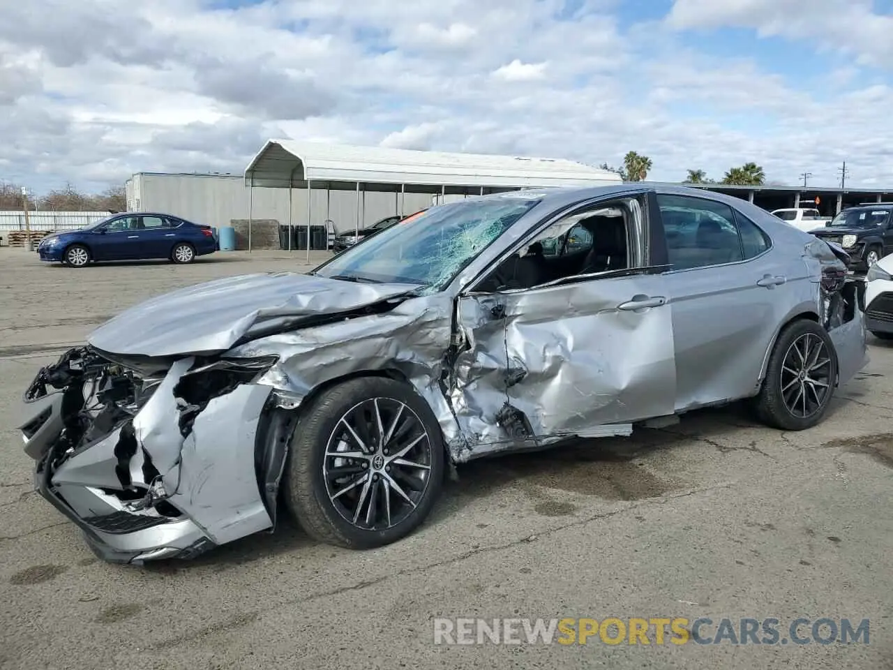 1 fotografías del automóvil dañado 4T1G11AK2RU853387 TOYOTA CAMRY 2024