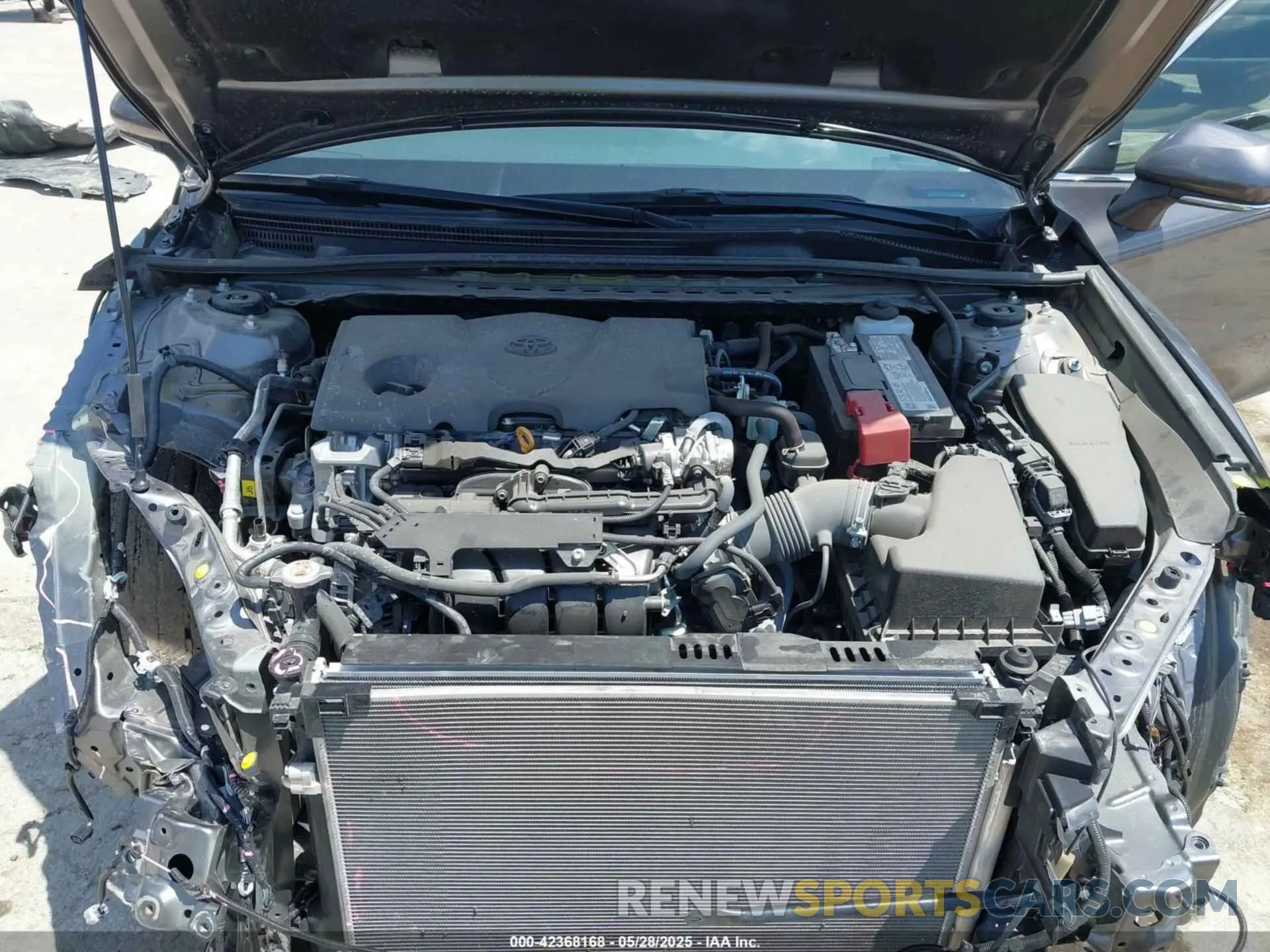 10 fotografías del automóvil dañado 4T1G11AK2RU885868 TOYOTA CAMRY 2024