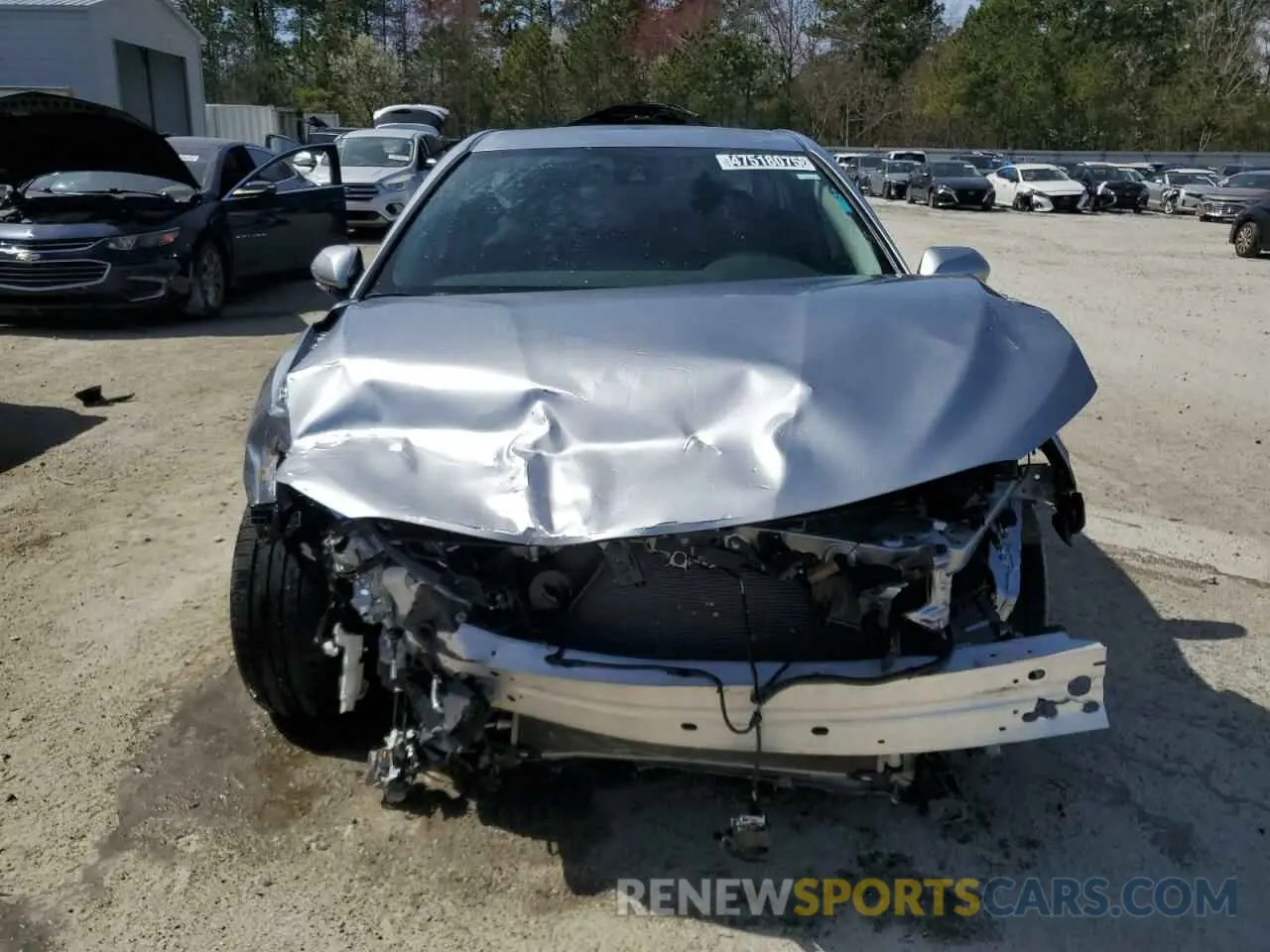 5 fotografías del automóvil dañado 4T1G11AK2RU895736 TOYOTA CAMRY 2024
