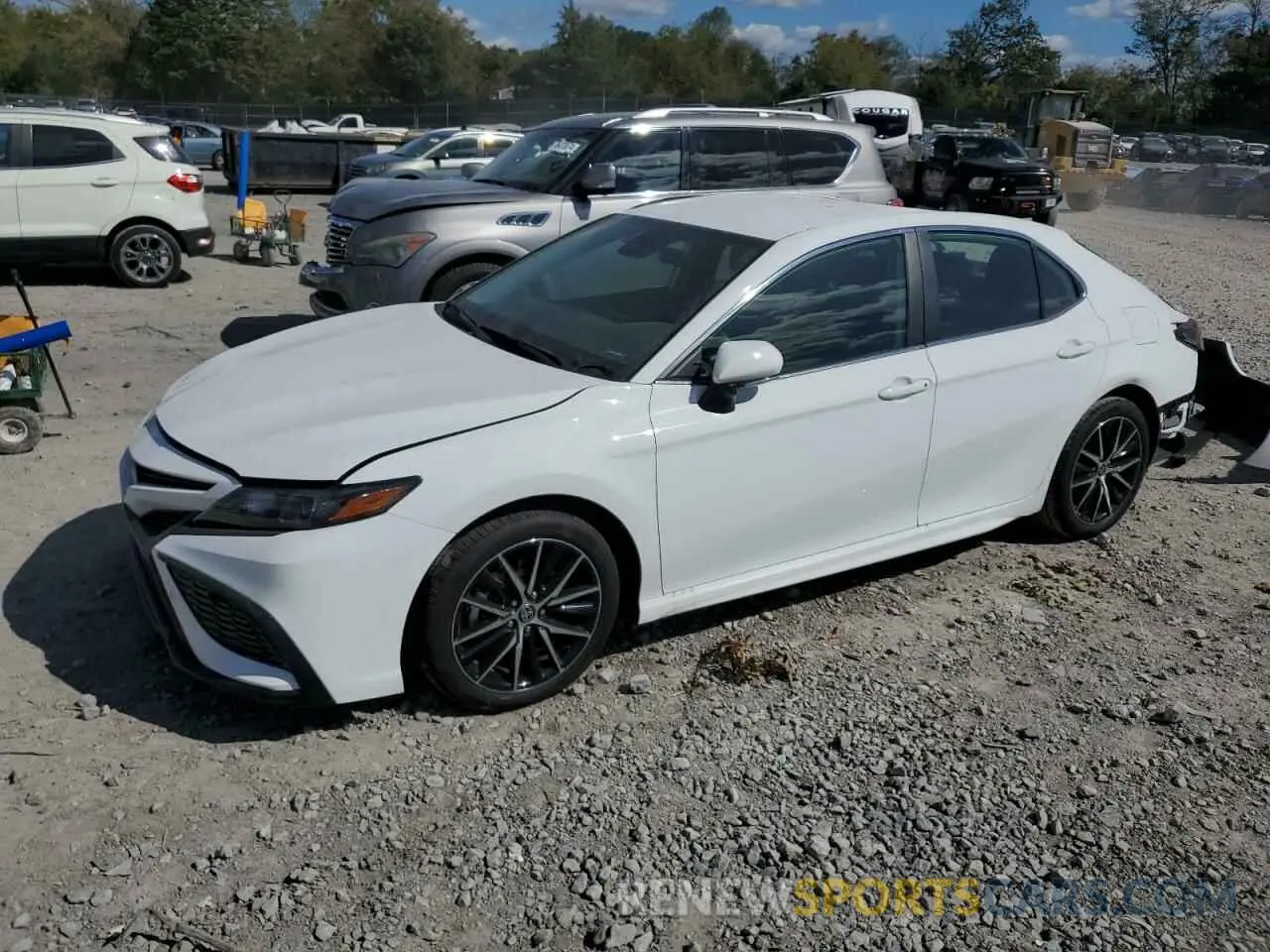 1 fotografías del automóvil dañado 4T1G11AK2RU919615 TOYOTA CAMRY 2024