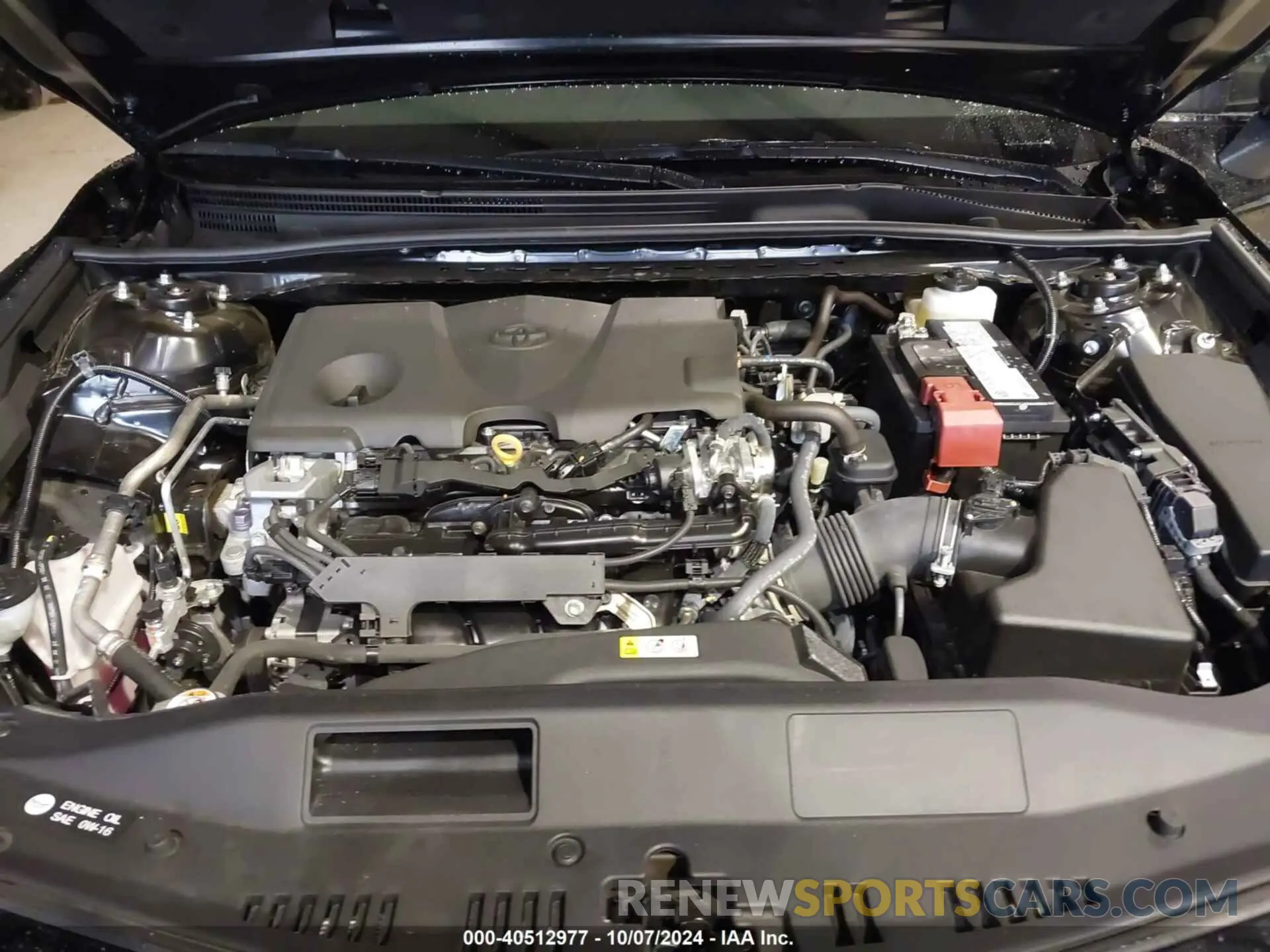 10 fotografías del automóvil dañado 4T1G11AK2RU921686 TOYOTA CAMRY 2024