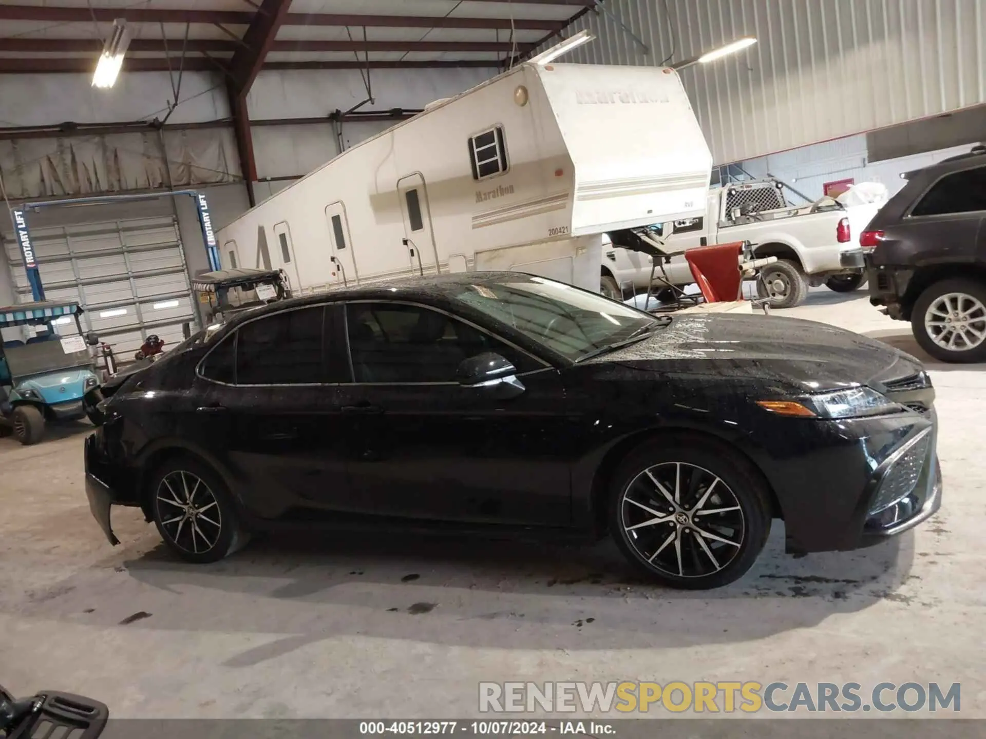 13 fotografías del automóvil dañado 4T1G11AK2RU921686 TOYOTA CAMRY 2024