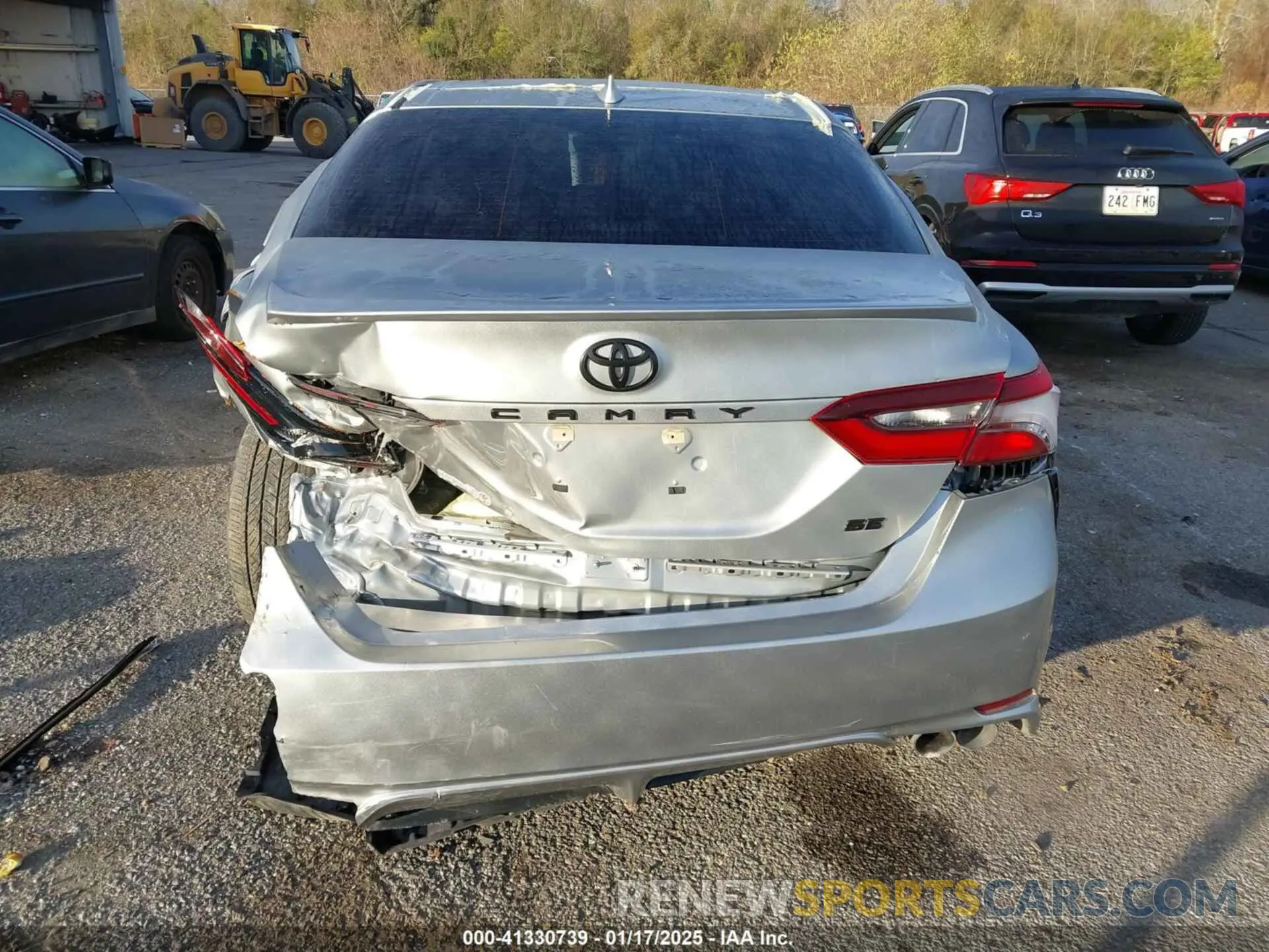 16 fotografías del automóvil dañado 4T1G11AK3RU209378 TOYOTA CAMRY 2024