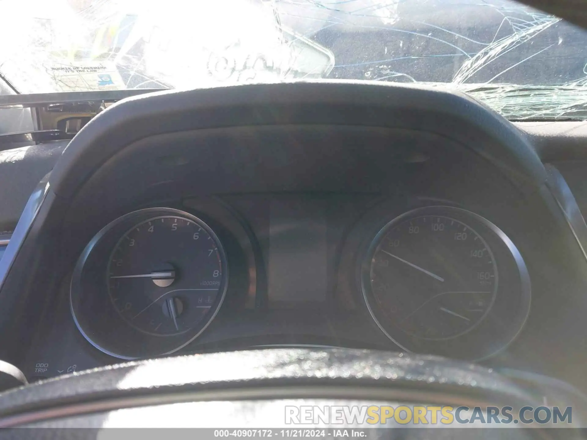15 fotografías del automóvil dañado 4T1G11AK3RU217609 TOYOTA CAMRY 2024