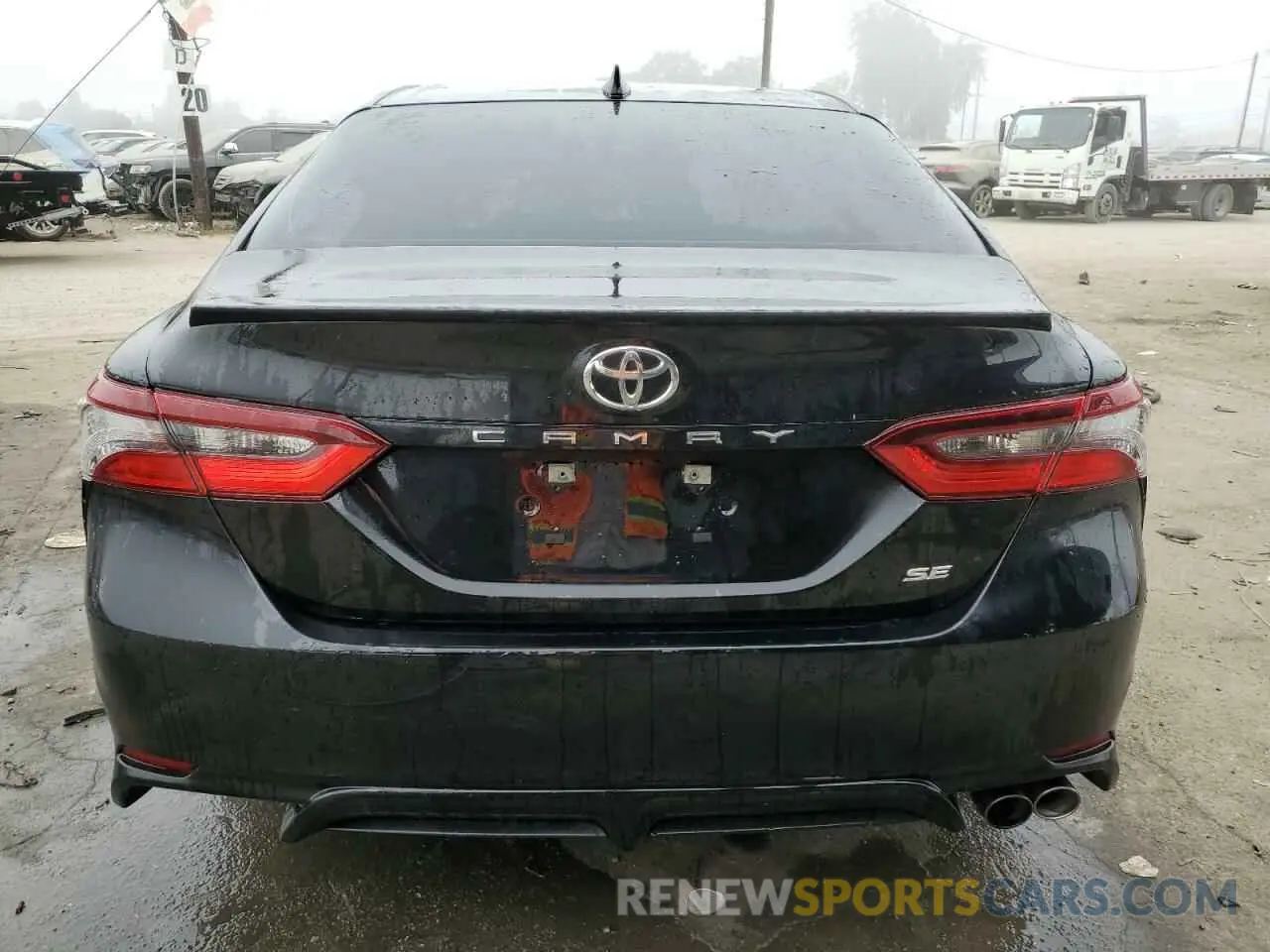 6 fotografías del automóvil dañado 4T1G11AK3RU253333 TOYOTA CAMRY 2024