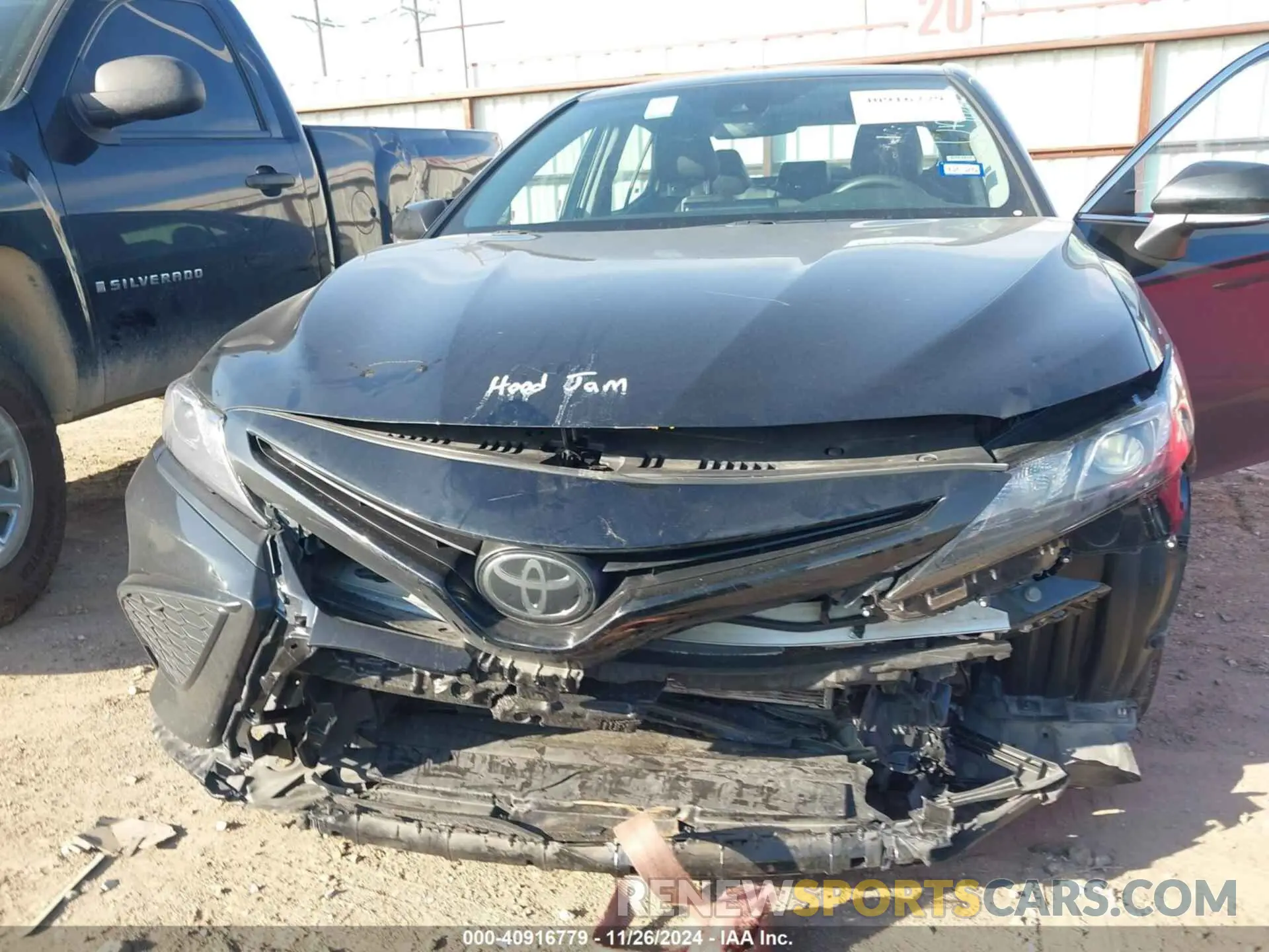 6 fotografías del automóvil dañado 4T1G11AK3RU890402 TOYOTA CAMRY 2024
