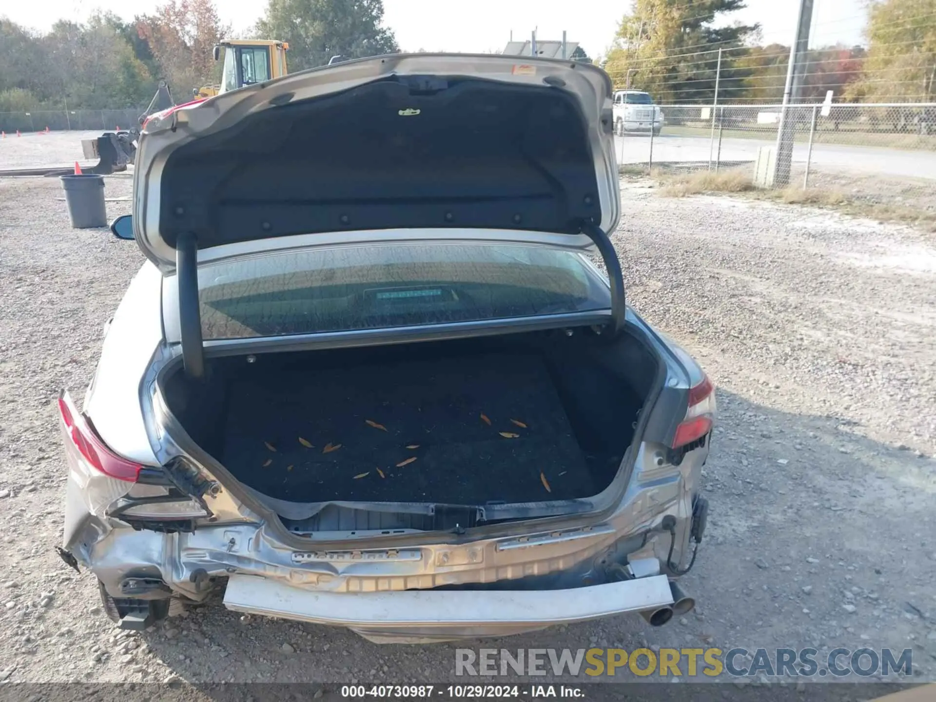 16 fotografías del automóvil dañado 4T1G11AK3RU895857 TOYOTA CAMRY 2024