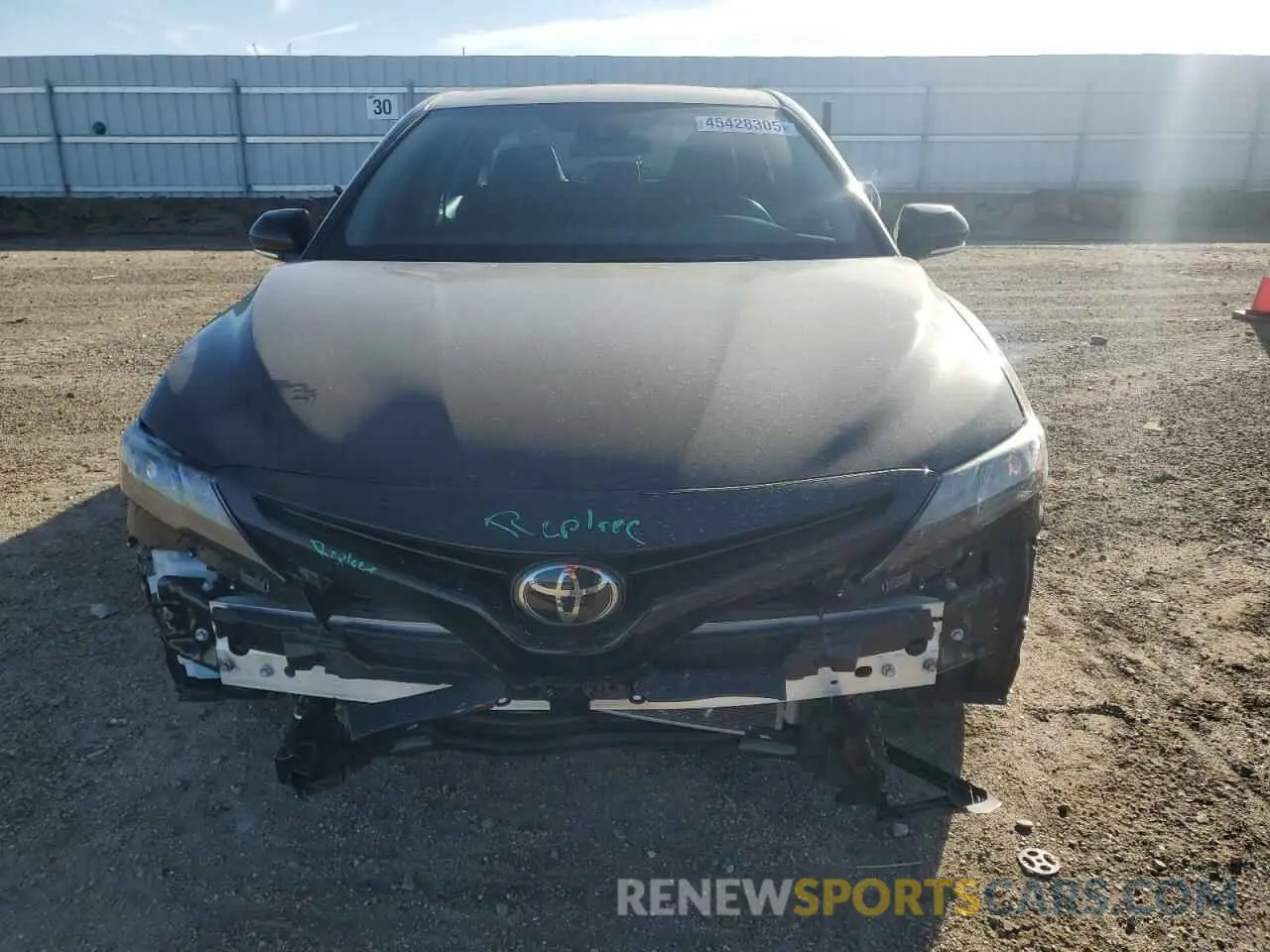 5 fotografías del automóvil dañado 4T1G11AK4RU197256 TOYOTA CAMRY 2024