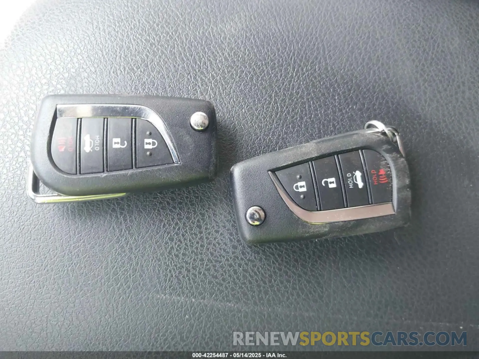 11 fotografías del automóvil dañado 4T1G11AK4RU238176 TOYOTA CAMRY 2024
