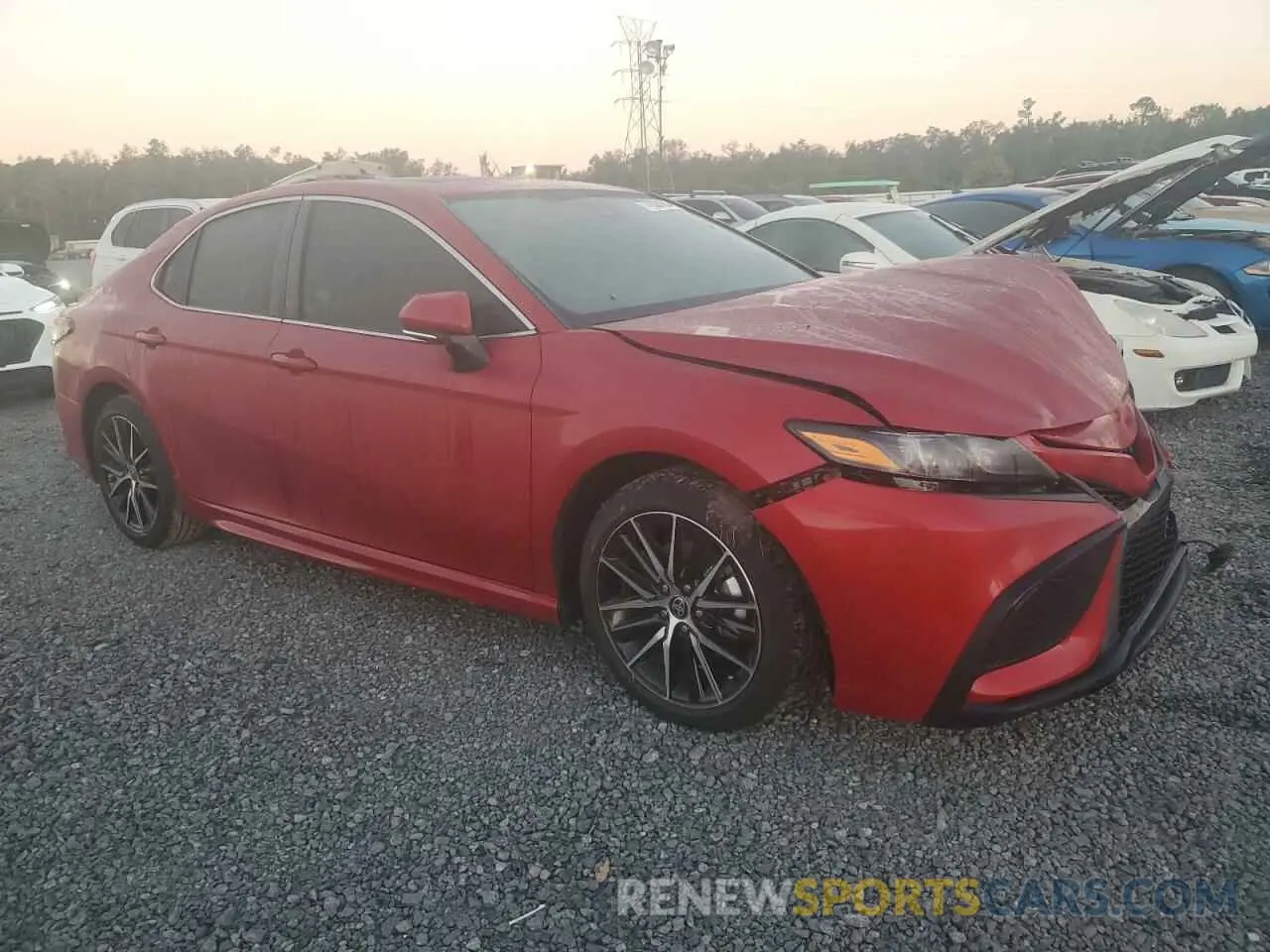 4 fotografías del automóvil dañado 4T1G11AK4RU254992 TOYOTA CAMRY 2024