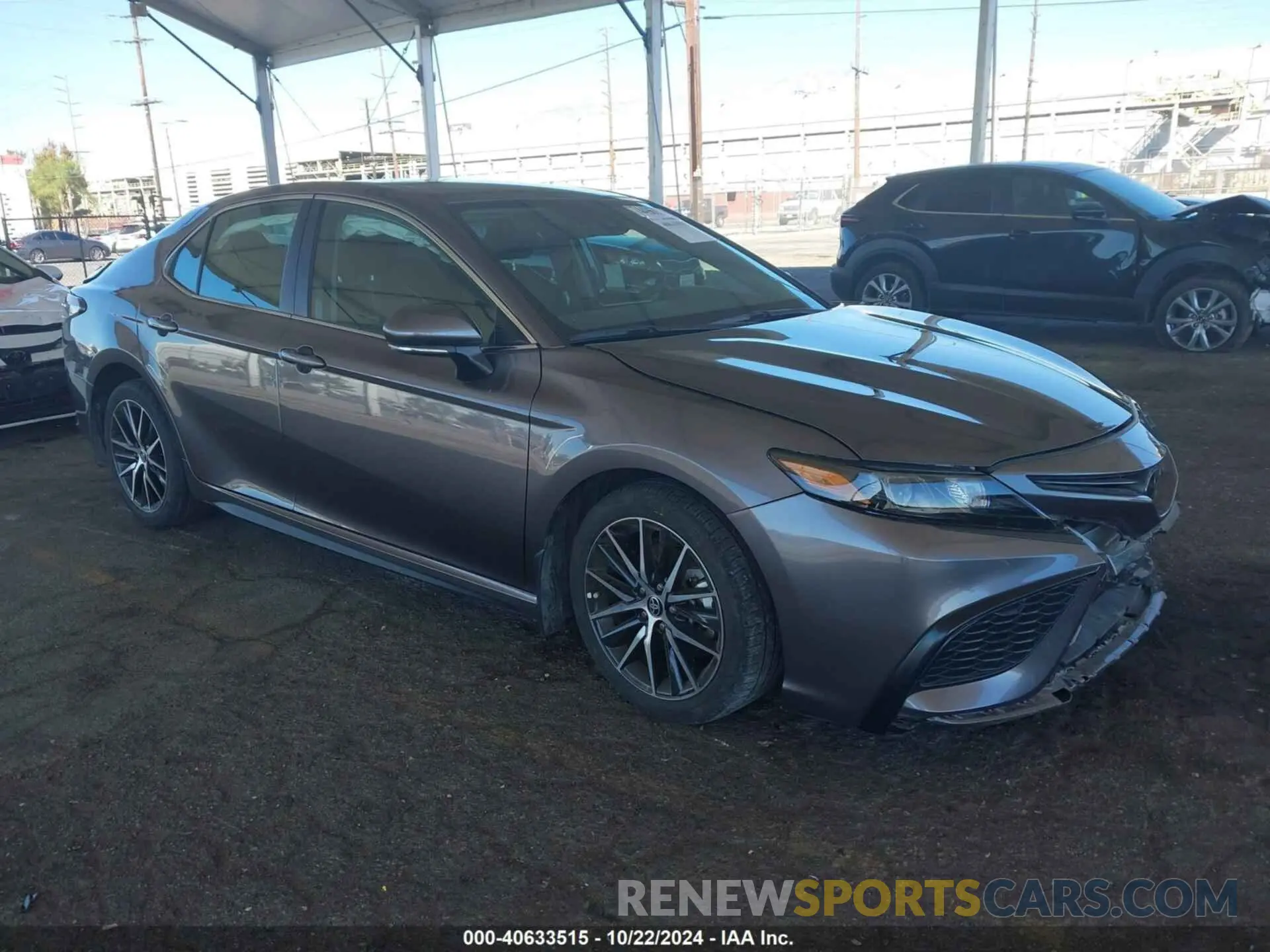 1 fotografías del automóvil dañado 4T1G11AK4RU845176 TOYOTA CAMRY 2024
