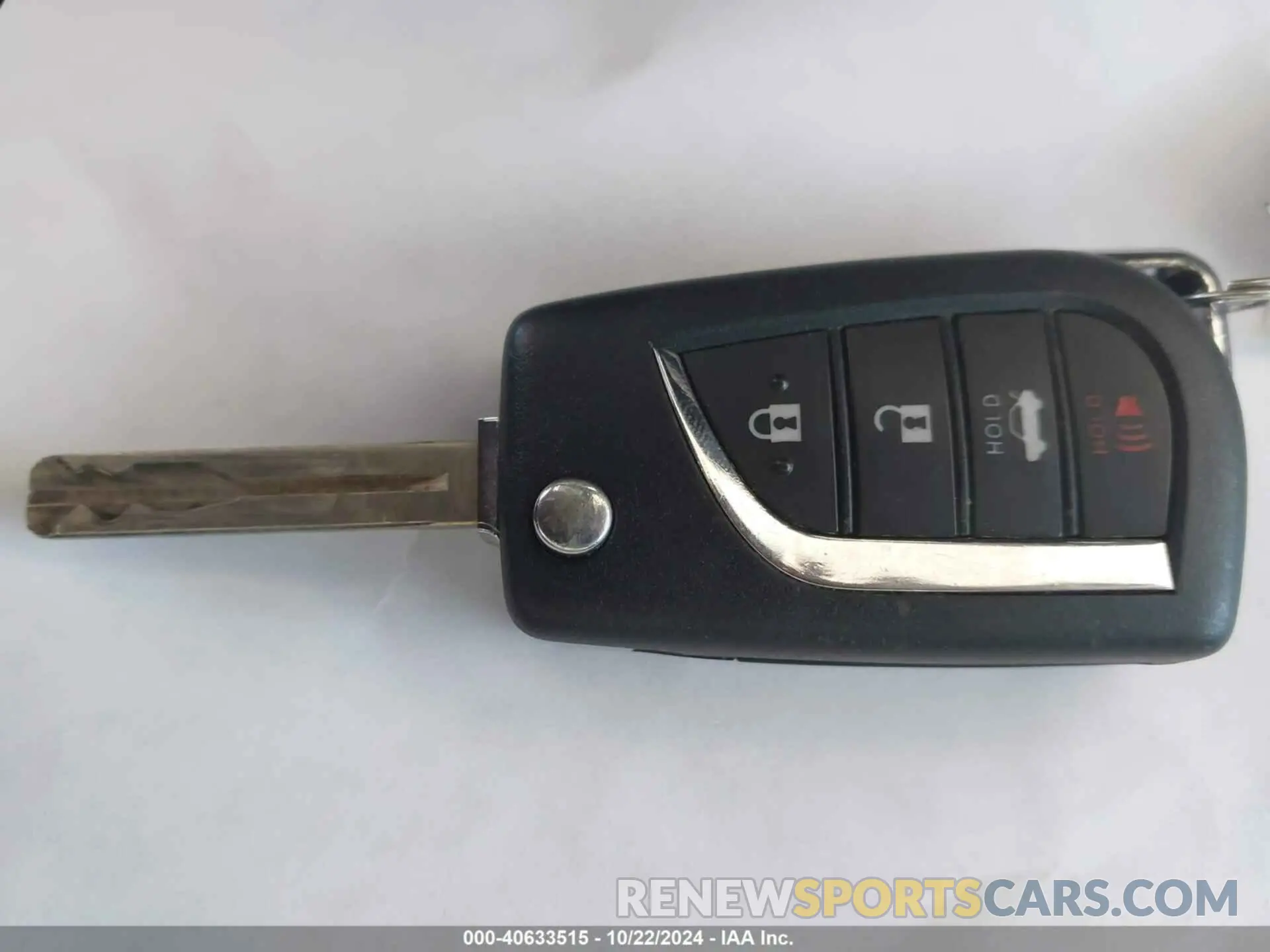 11 fotografías del automóvil dañado 4T1G11AK4RU845176 TOYOTA CAMRY 2024