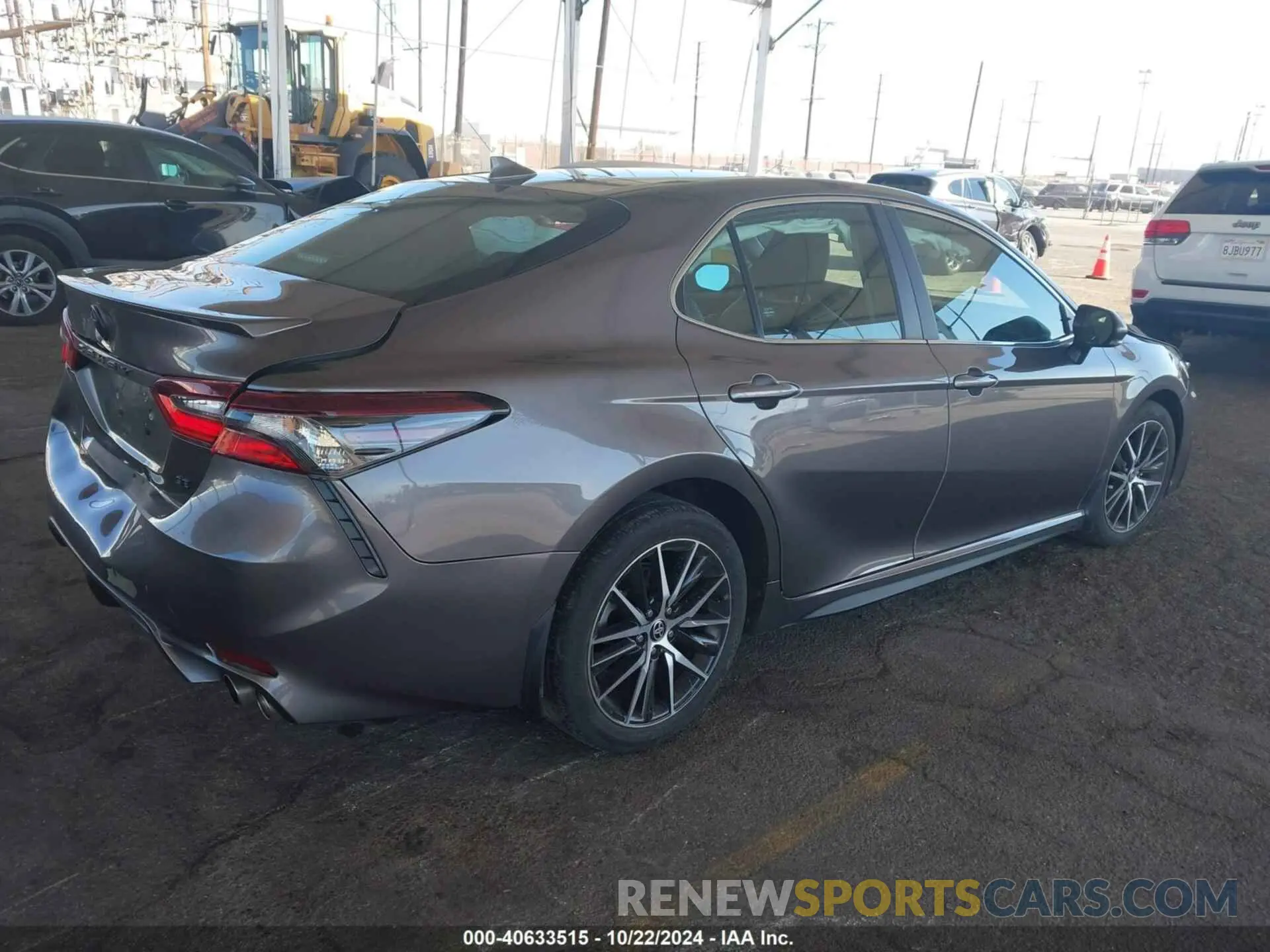 4 fotografías del automóvil dañado 4T1G11AK4RU845176 TOYOTA CAMRY 2024