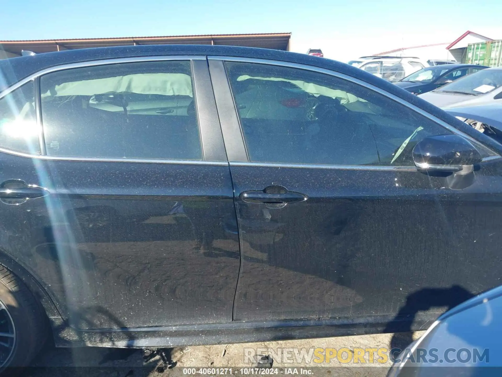 14 fotografías del automóvil dañado 4T1G11AK4RU921480 TOYOTA CAMRY 2024