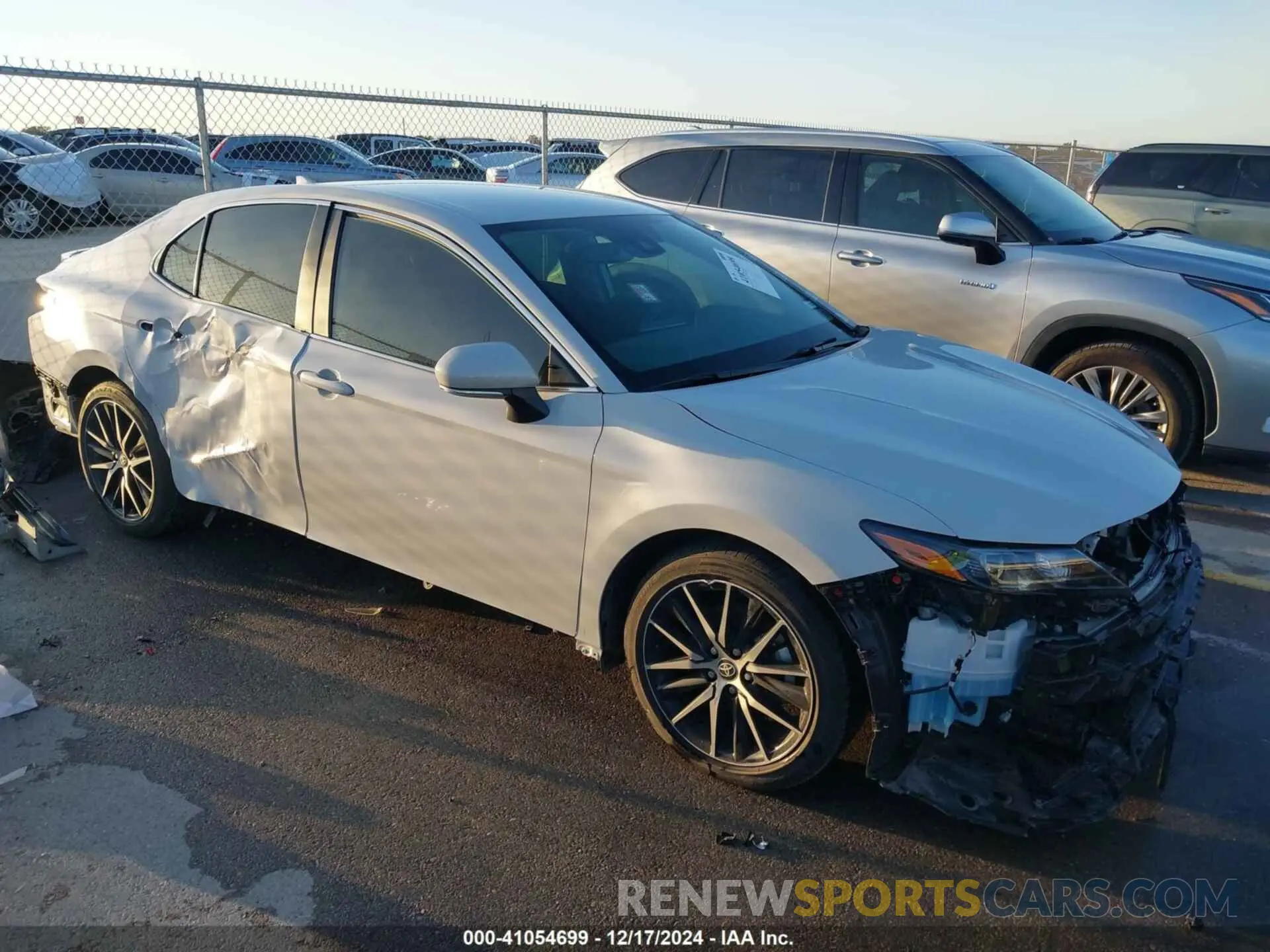 1 fotografías del automóvil dañado 4T1G11AK5RU208748 TOYOTA CAMRY 2024
