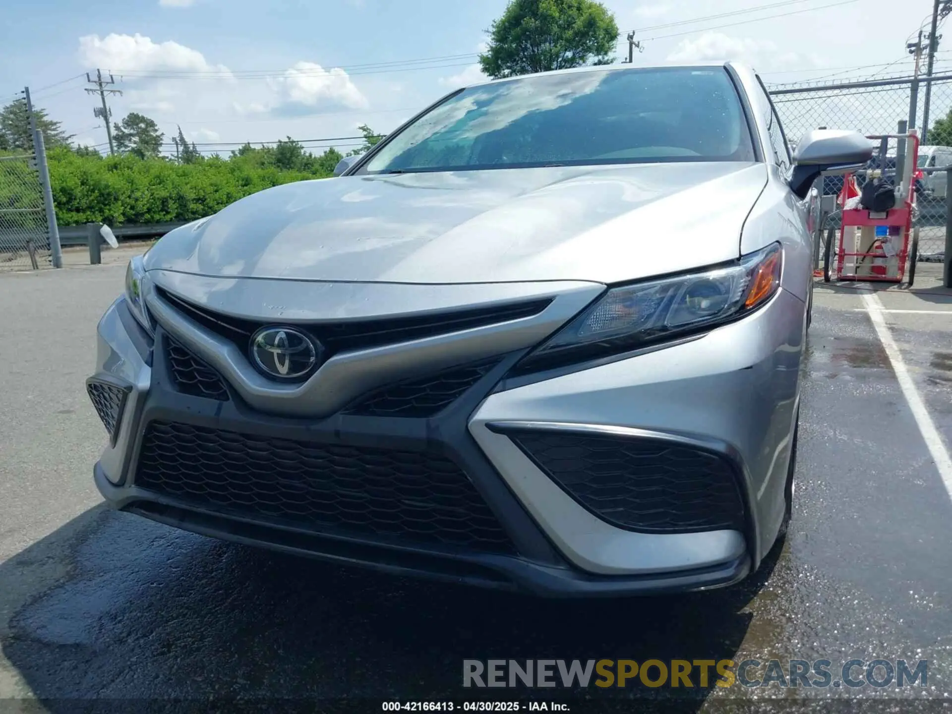 13 fotografías del automóvil dañado 4T1G11AK5RU213531 TOYOTA CAMRY 2024