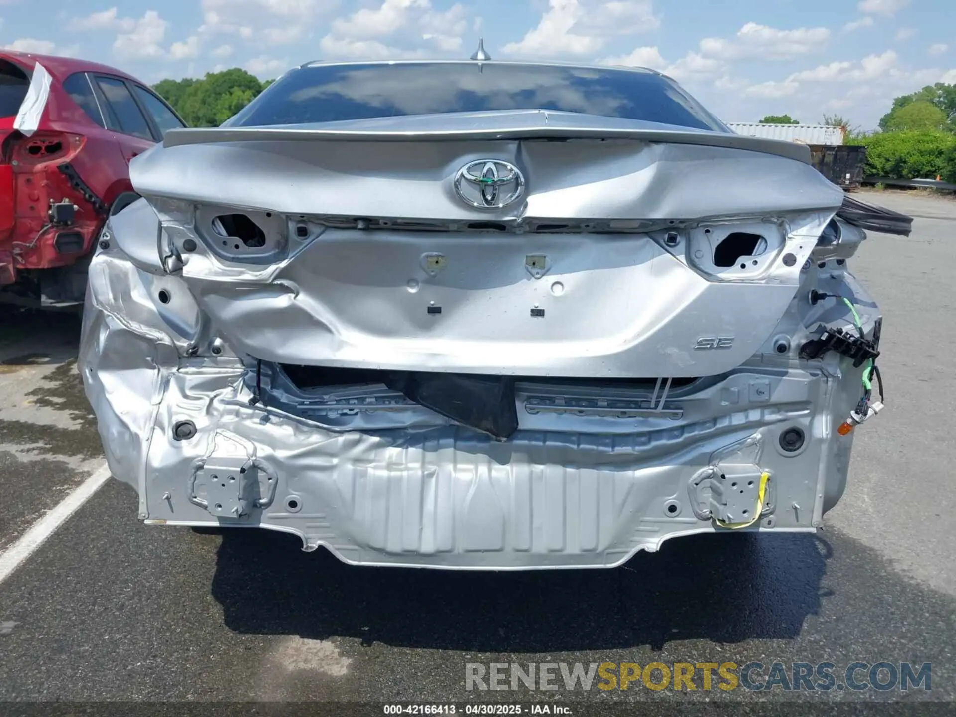 6 fotografías del automóvil dañado 4T1G11AK5RU213531 TOYOTA CAMRY 2024
