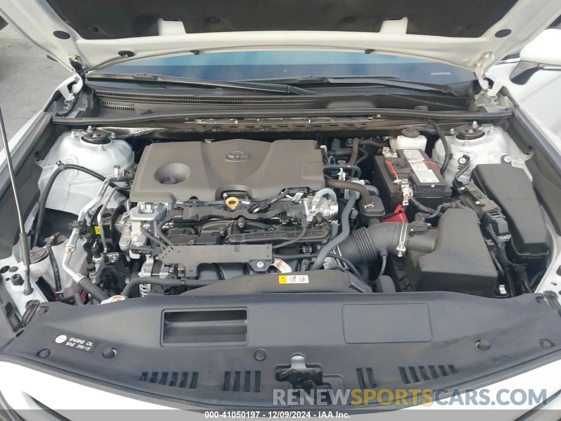 10 fotografías del automóvil dañado 4T1G11AK5RU265791 TOYOTA CAMRY 2024