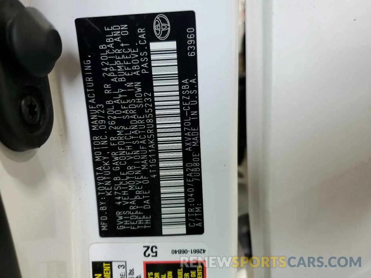 13 fotografías del automóvil dañado 4T1G11AK5RU855232 TOYOTA CAMRY 2024