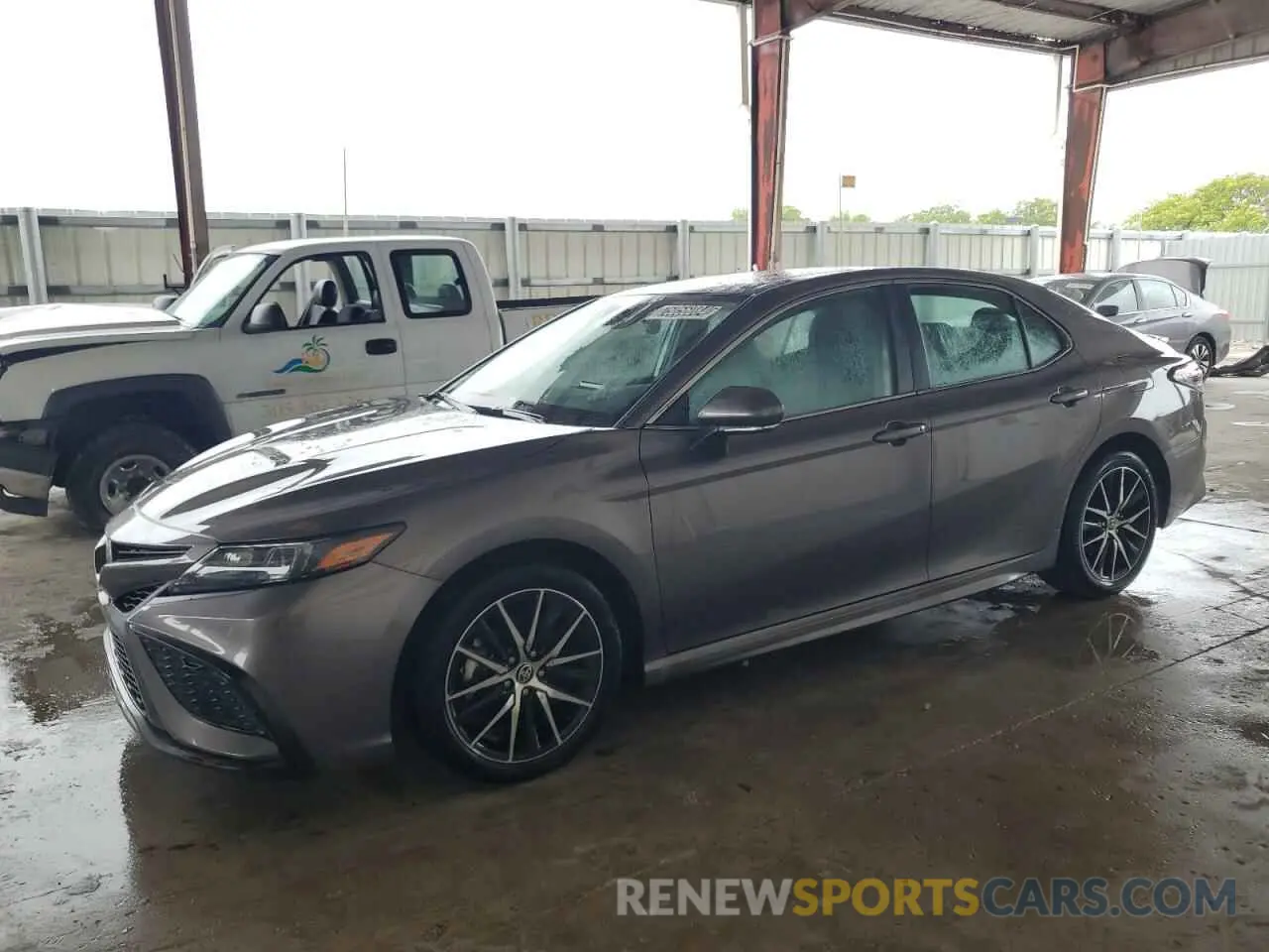 1 fotografías del automóvil dañado 4T1G11AK5RU899943 TOYOTA CAMRY 2024