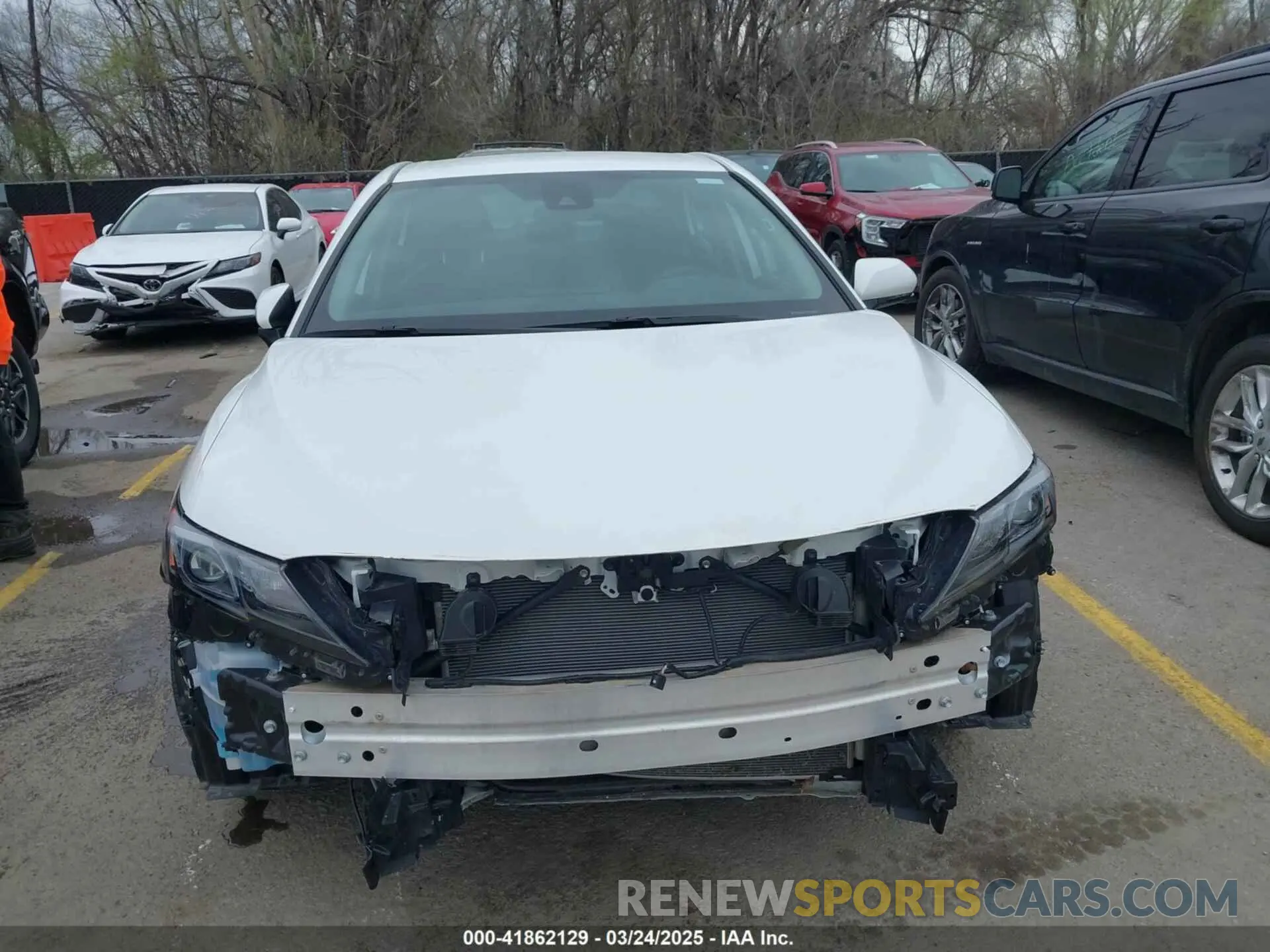 13 fotografías del automóvil dañado 4T1G11AK5RU909628 TOYOTA CAMRY 2024