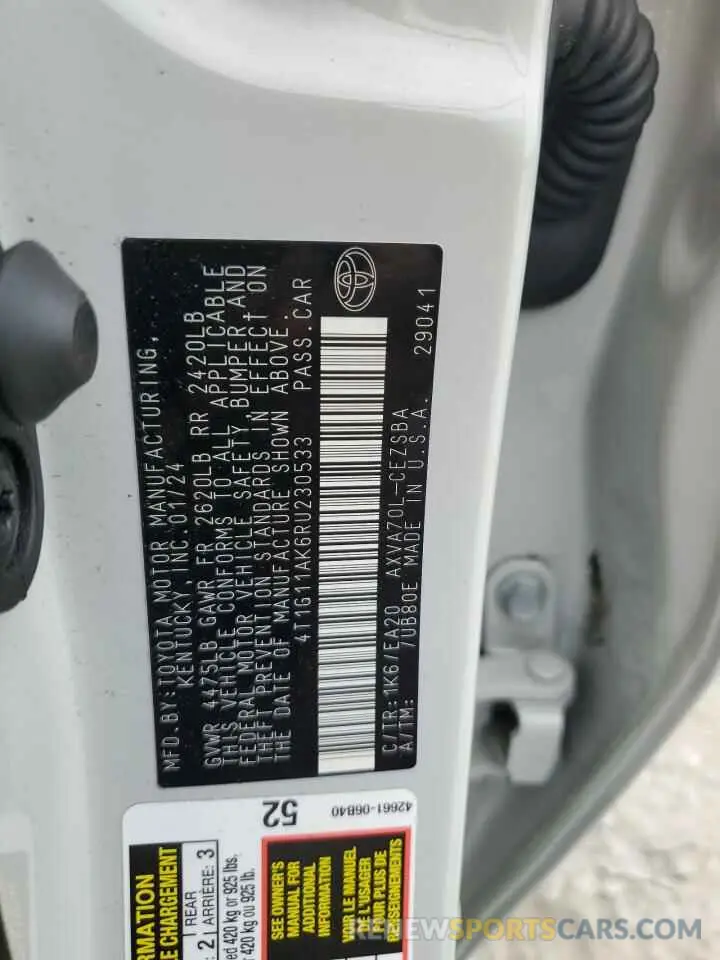 13 fotografías del automóvil dañado 4T1G11AK6RU230533 TOYOTA CAMRY 2024