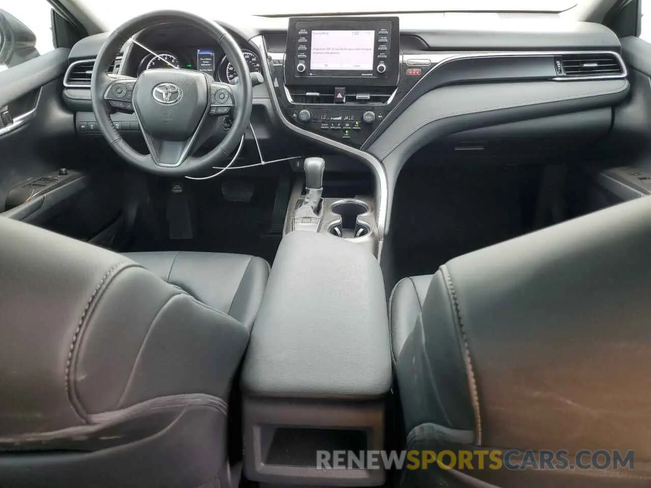 8 fotografías del automóvil dañado 4T1G11AK6RU230533 TOYOTA CAMRY 2024