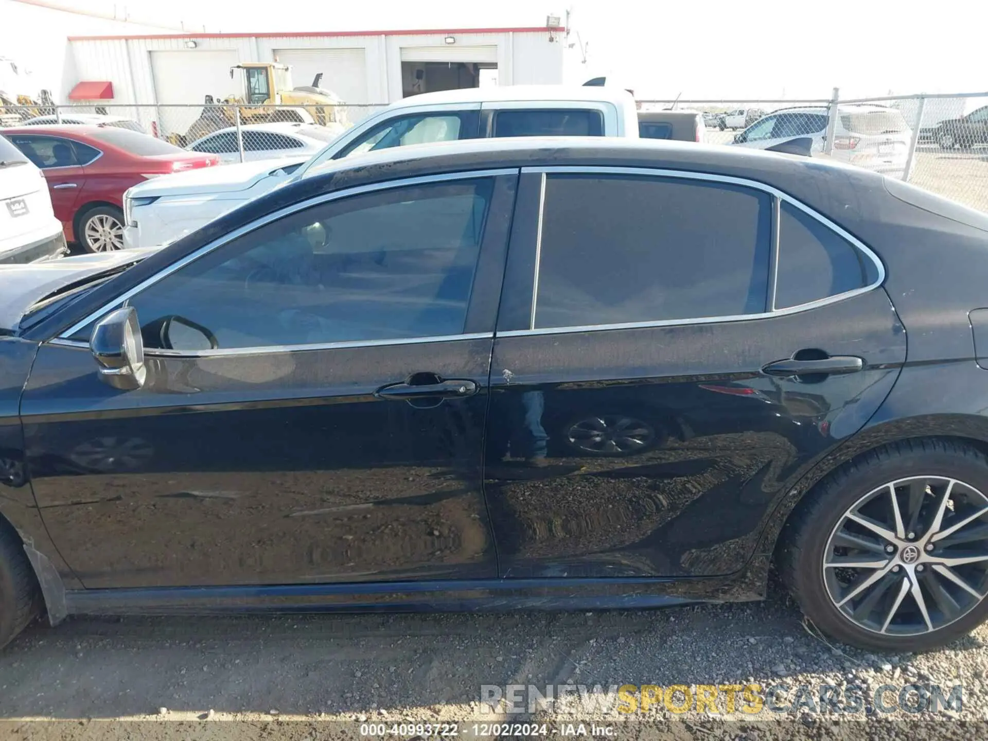 14 fotografías del automóvil dañado 4T1G11AK6RU844577 TOYOTA CAMRY 2024